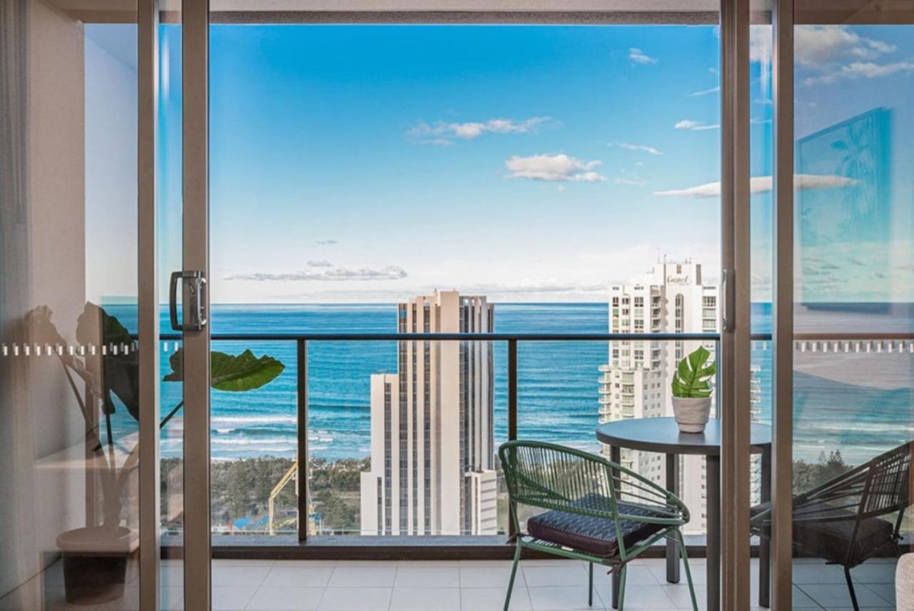 Holiday home Modern Broadbeach With Amazing Views *