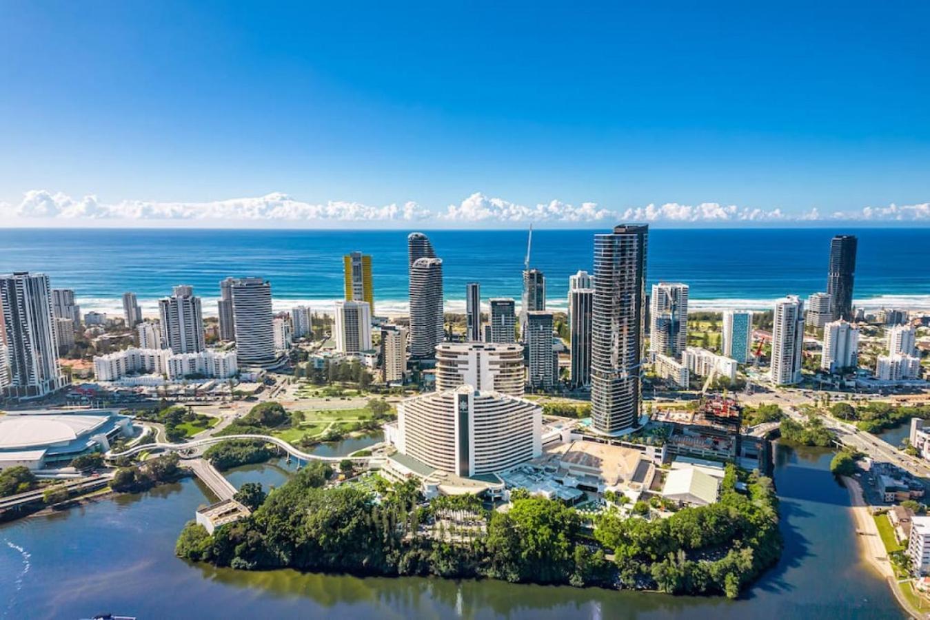 Holiday home The Darling Of Broadbeach - With Spectacular Views