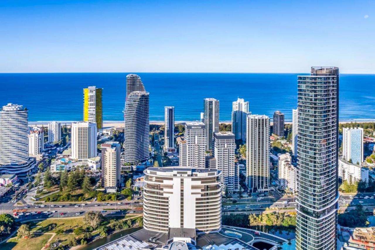 Star In The Sky Broadbeach - Stunning Ocean Views Apartment *