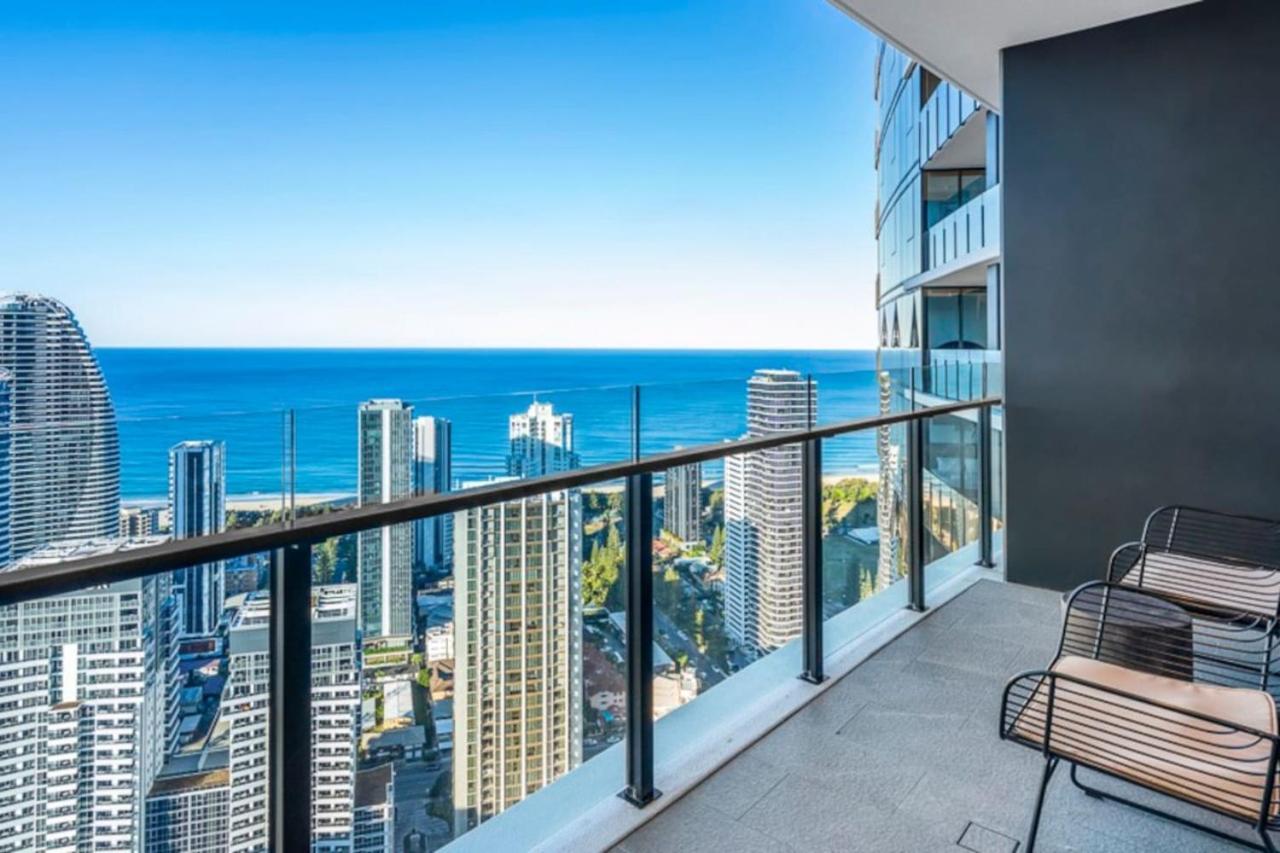 Star In The Sky Broadbeach - Stunning Ocean Views Apartment Gold Coast