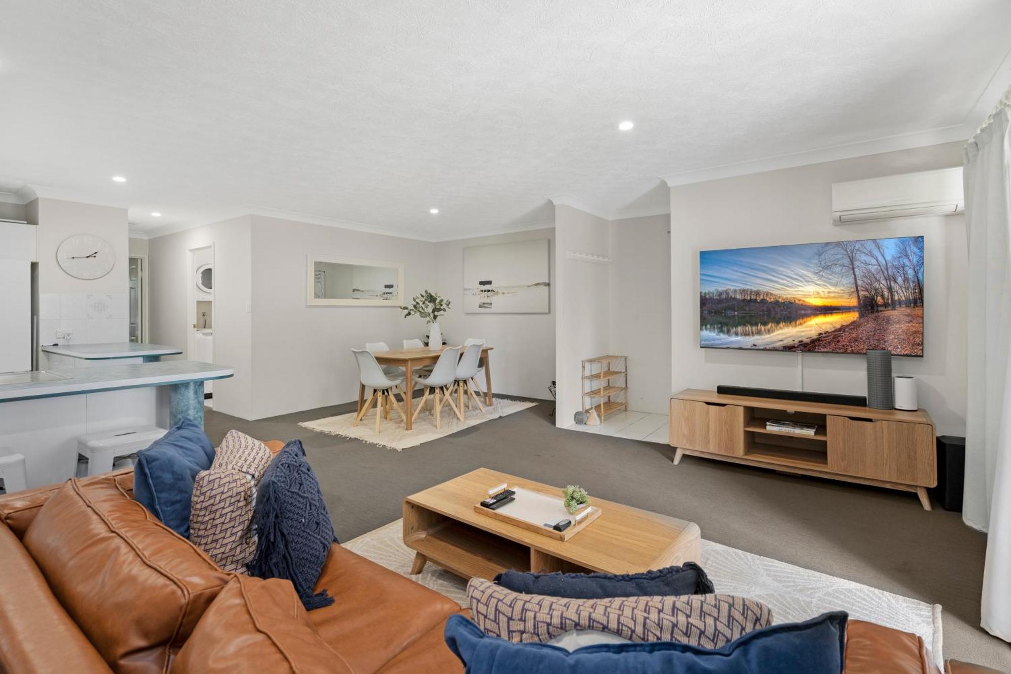 Oceanside Cove Aparthotel Gold Coast