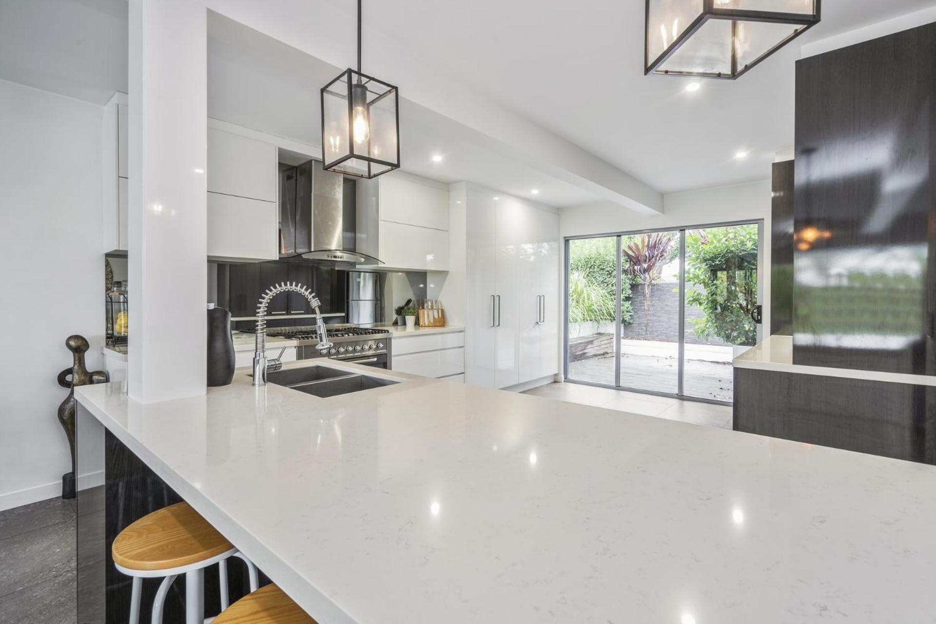 Apartment Essence House 4 Bedroom House Gold Coast