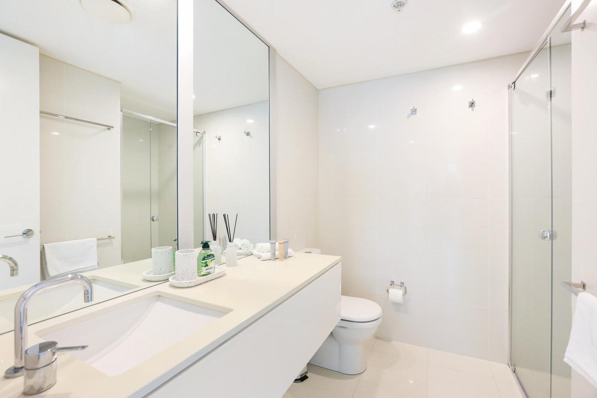 Apartment Stylish Q Towers Breathtaking Views Sleeps 6 Gold Coast