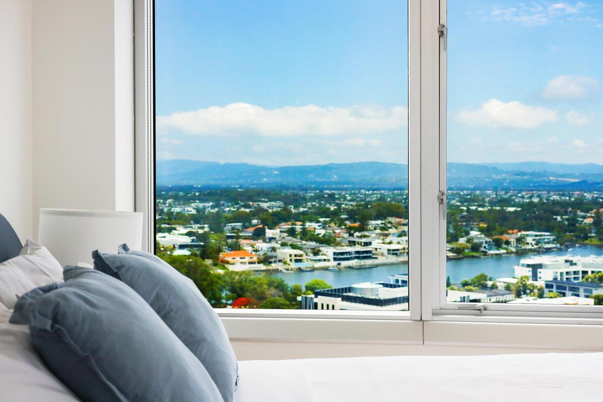 Stylish Q Towers Breathtaking Views Sleeps 6 Apartment Gold Coast