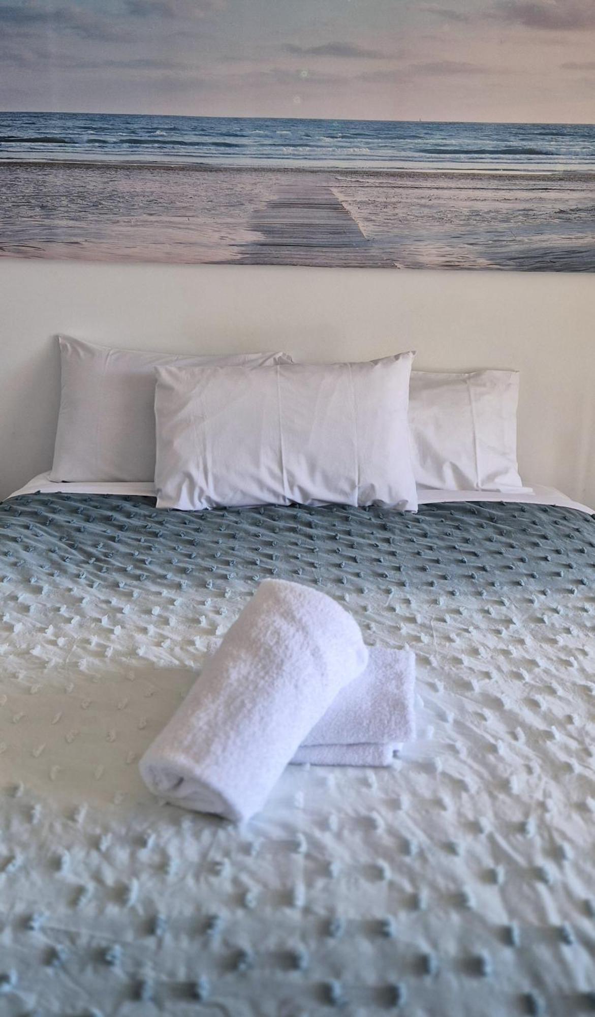 The Hill Currumbin Aparthotel 3*