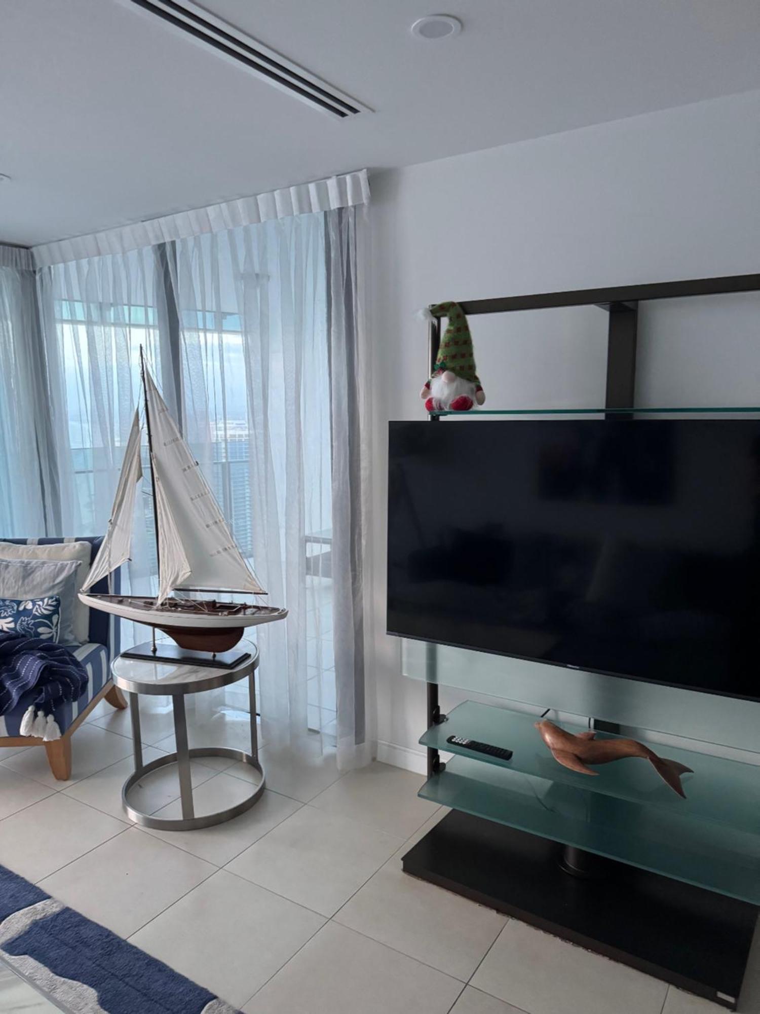 Apartment High-end In The Soul Of Surfers Paradise Gold Coast