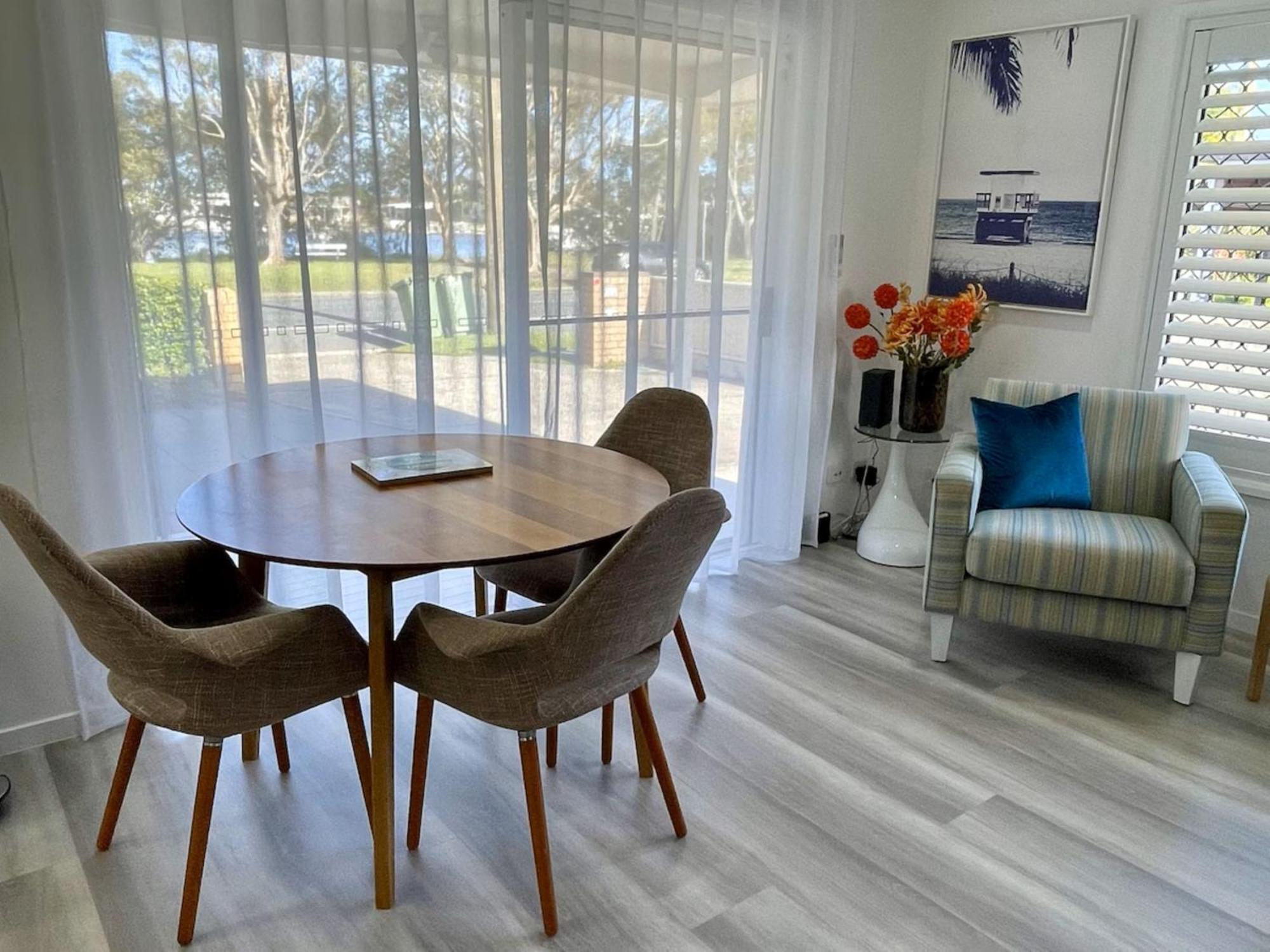 Casa Bella - Paradise, 3 Bedroom, Guest House, Villa Gold Coast