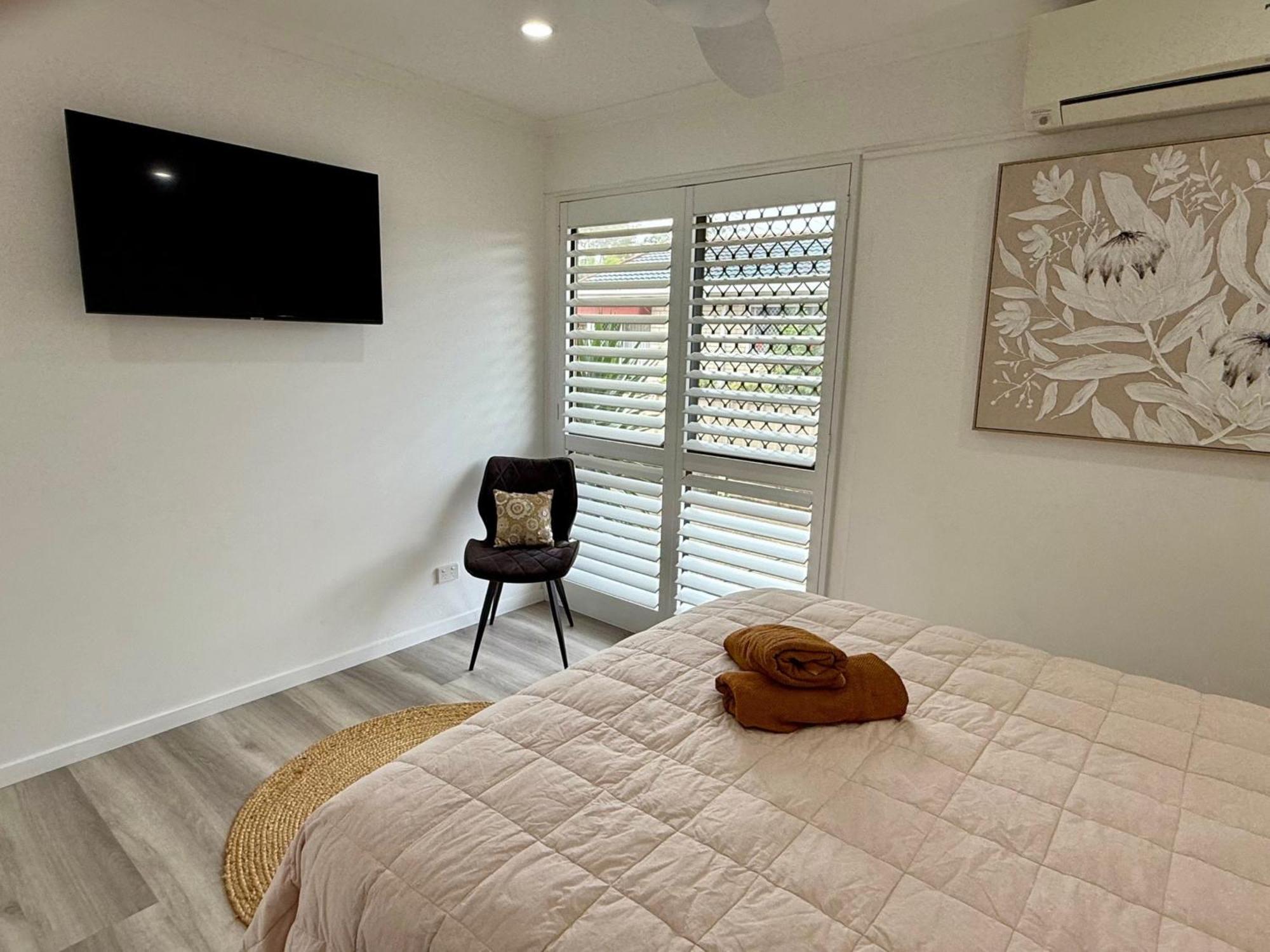Villa Casa Bella - Paradise, 3 Bedroom, Guest House, Gold Coast