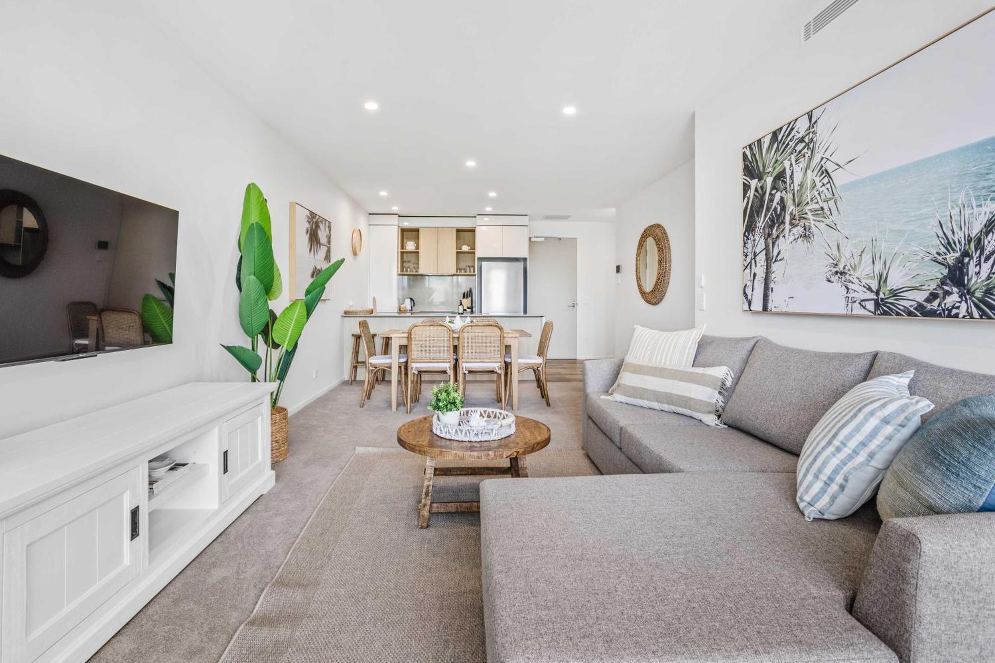 Sandbar Private - Hosted By Burleigh Letting Company *