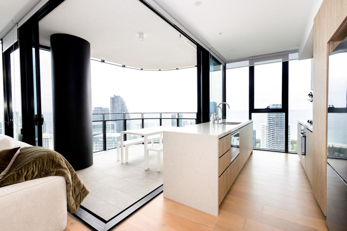 Serenity Broadbeach Apartment