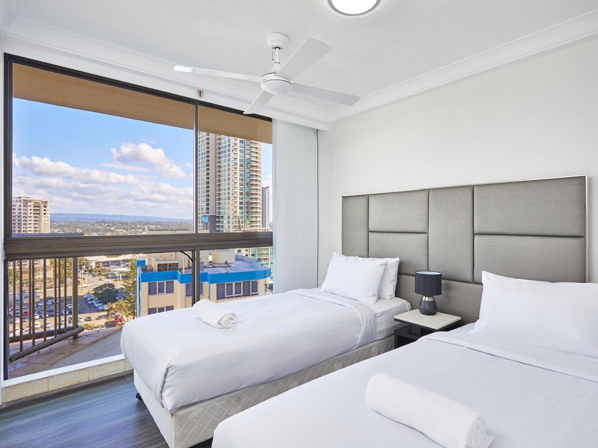 Serain Residences In Imperial Building *