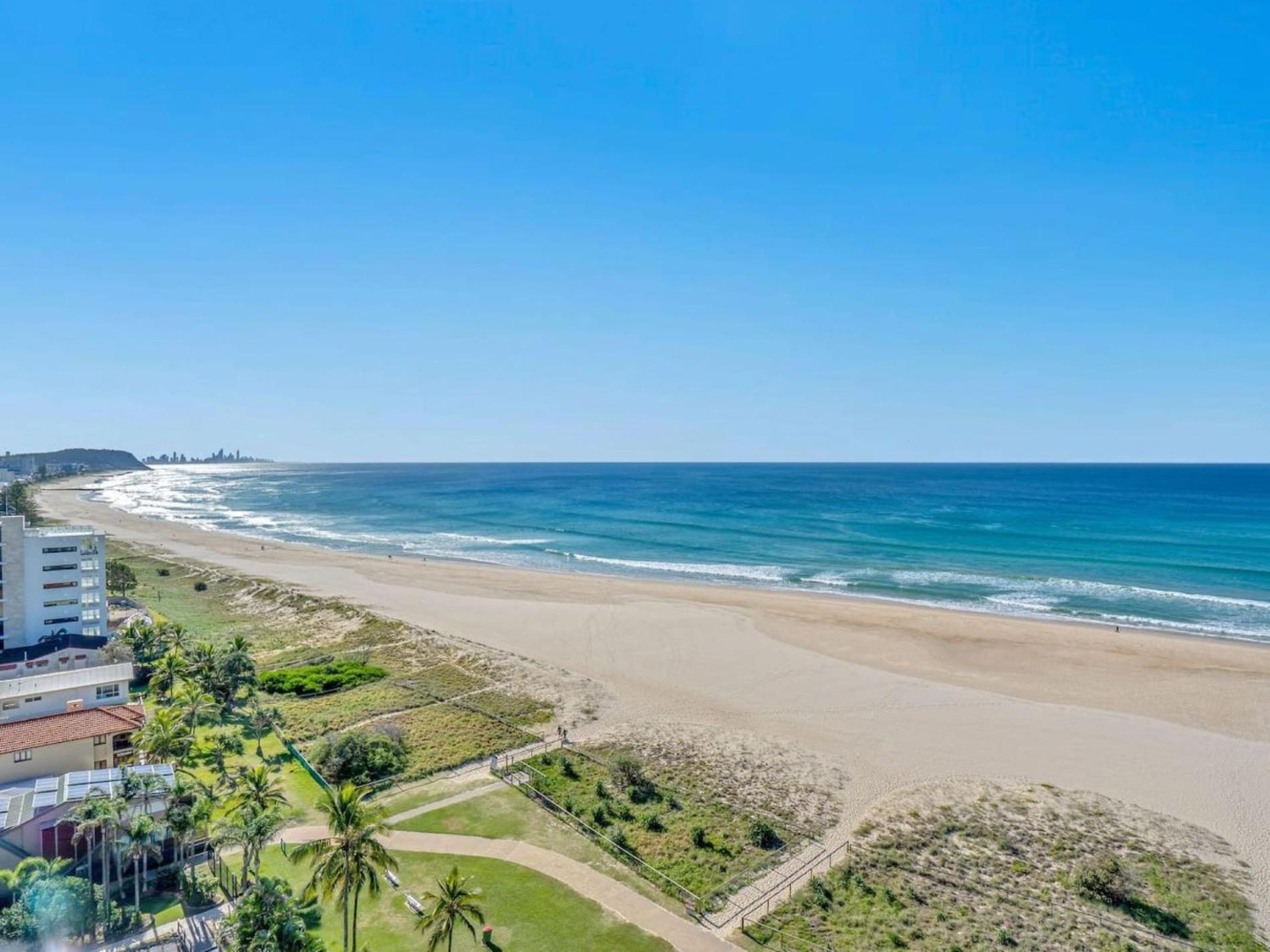 Ocean Front Escape On Palm * Gold Coast