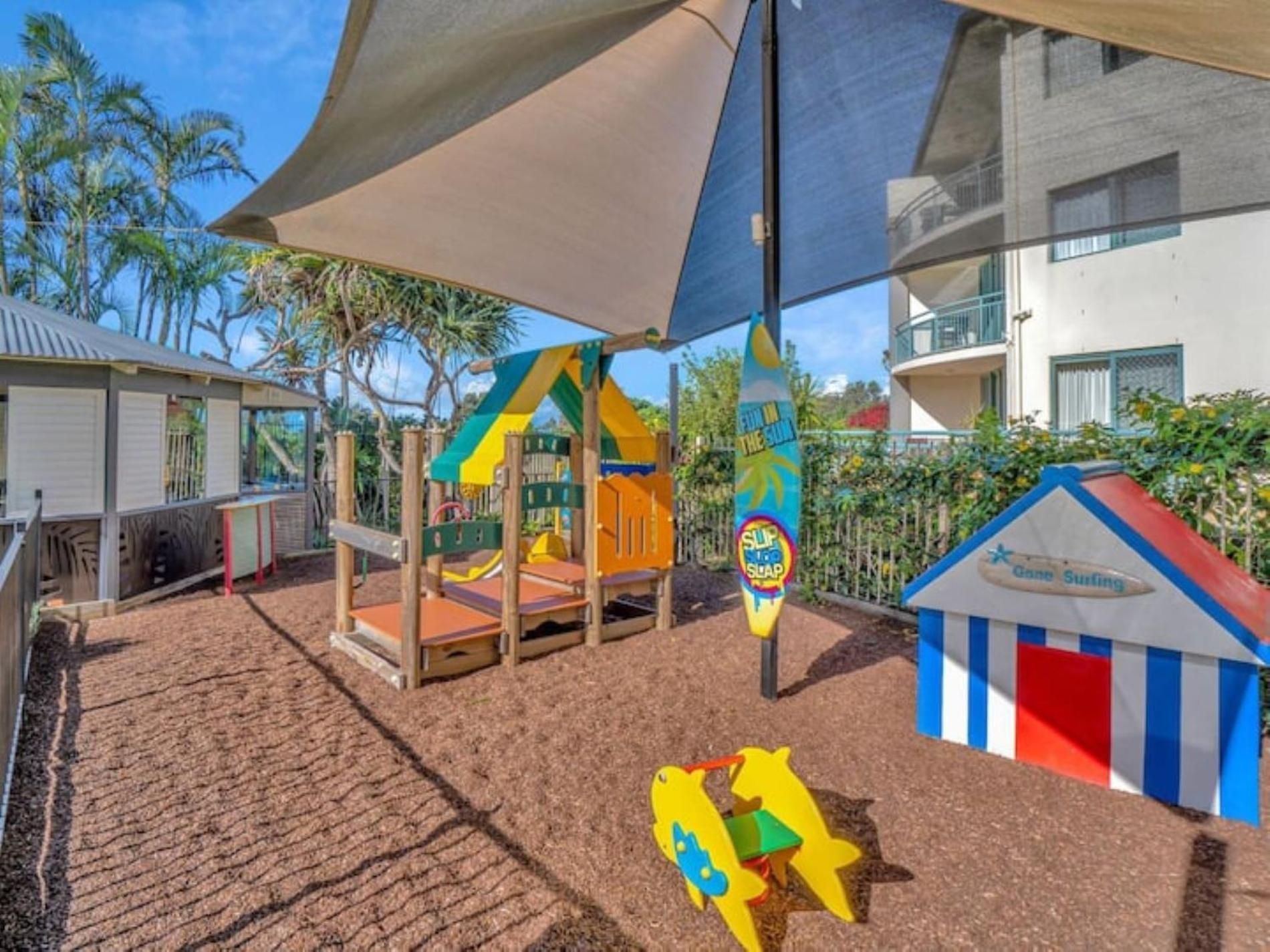 Ocean Front Escape On Palm Apartment Gold Coast