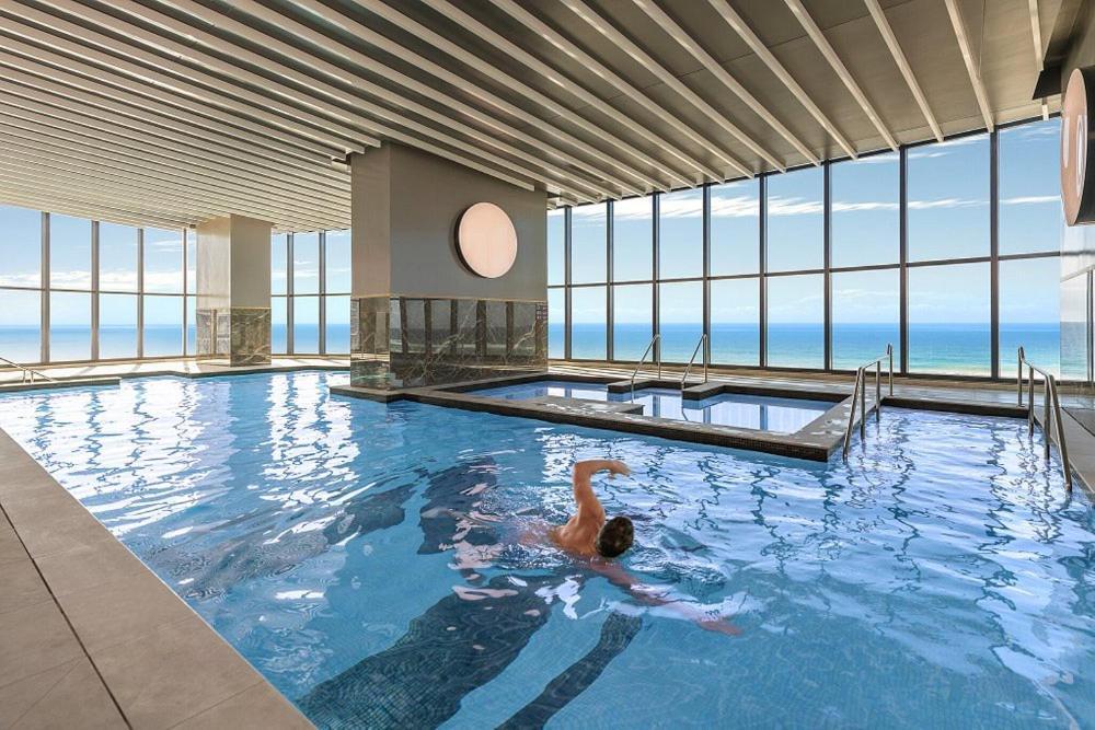Sky High Penthouse Surfers Paradise 4bdr - Pet Friendly Apartment