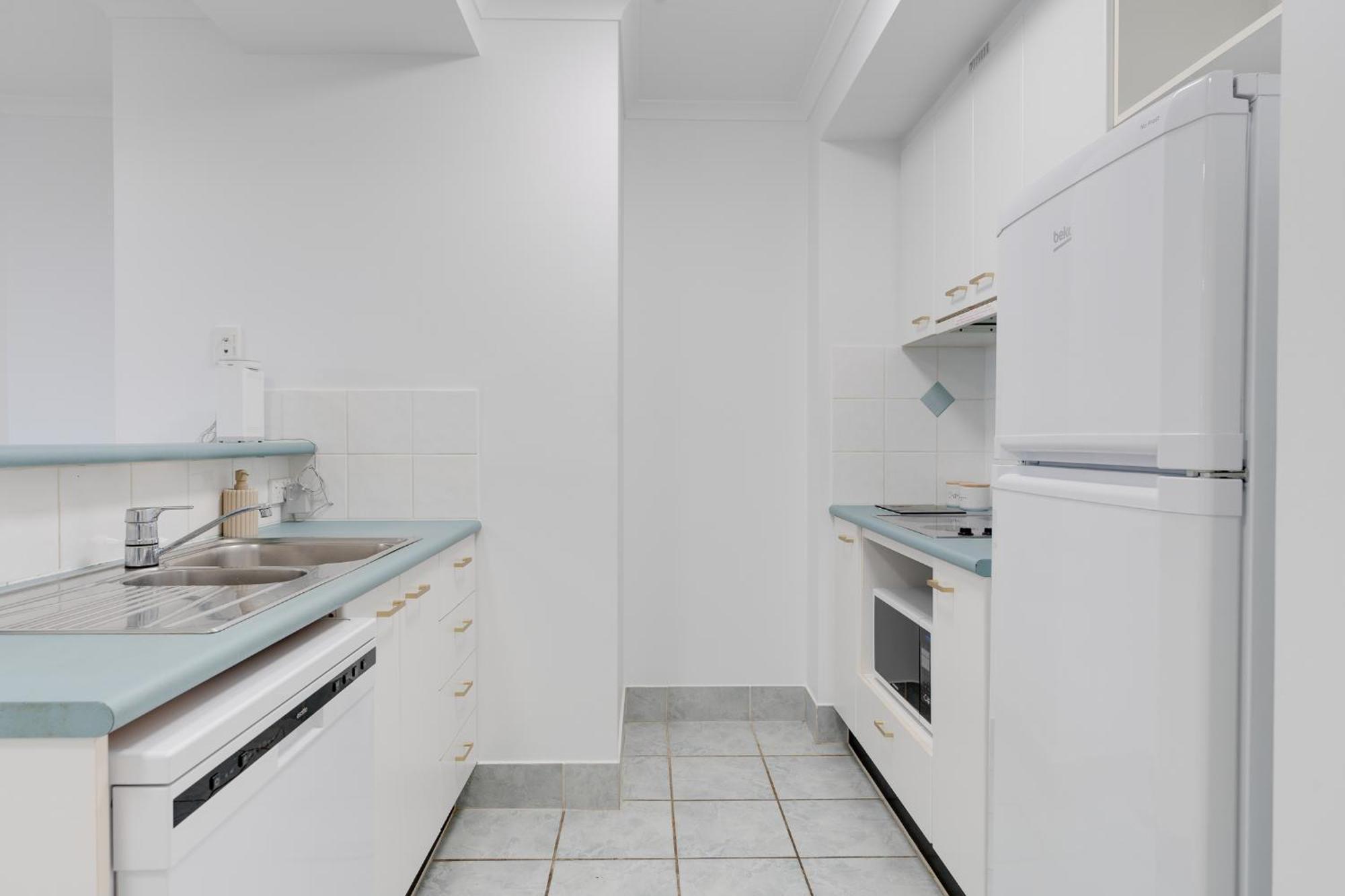 Apartment Luxurious 1-bedroom Retreat In Heart Of Broadbeach