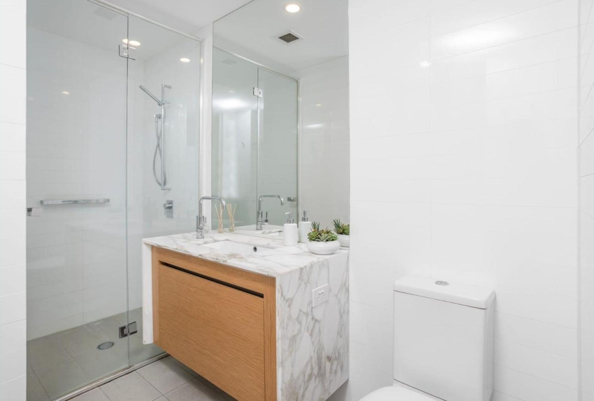Luxury Beachfront In Kirra Apartment *