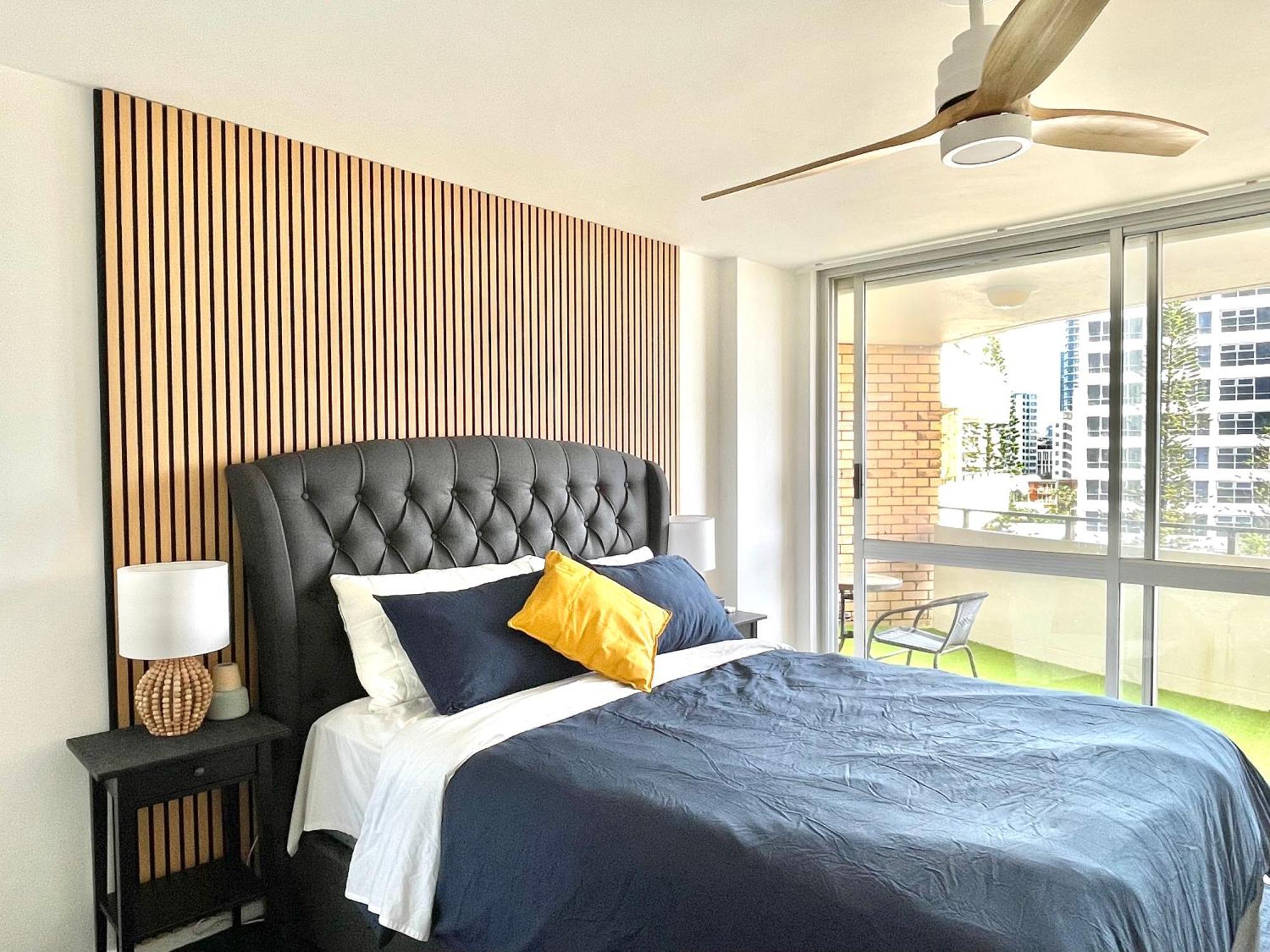 Apartment Surfers Beachfront Family Retreat Gold Coast