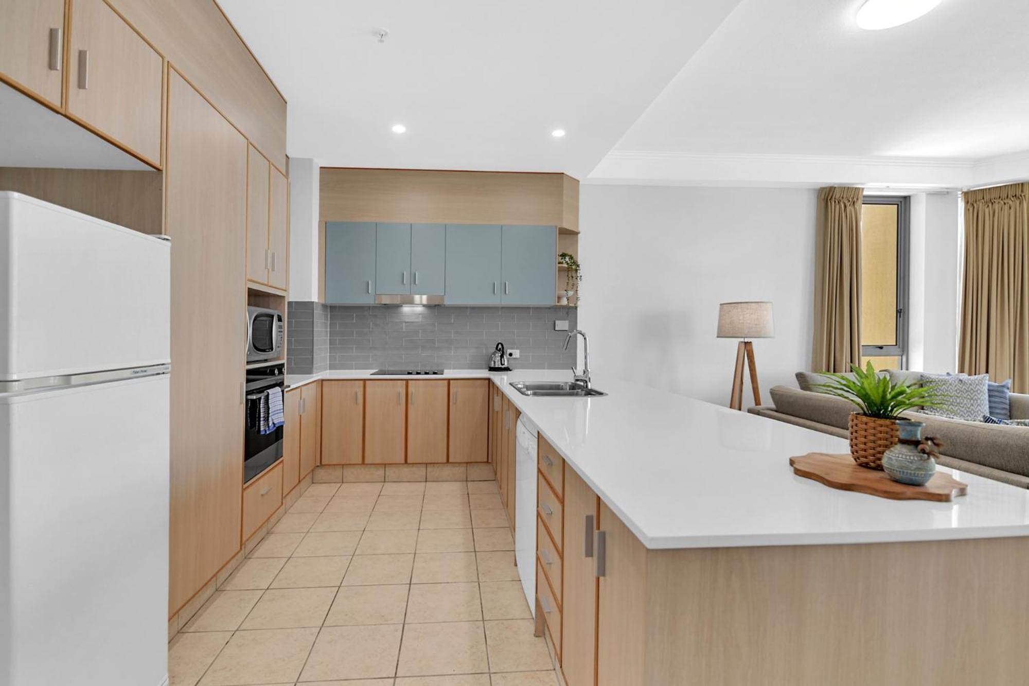 Apartment Ocean View With Parking By Serain Residences Gold Coast