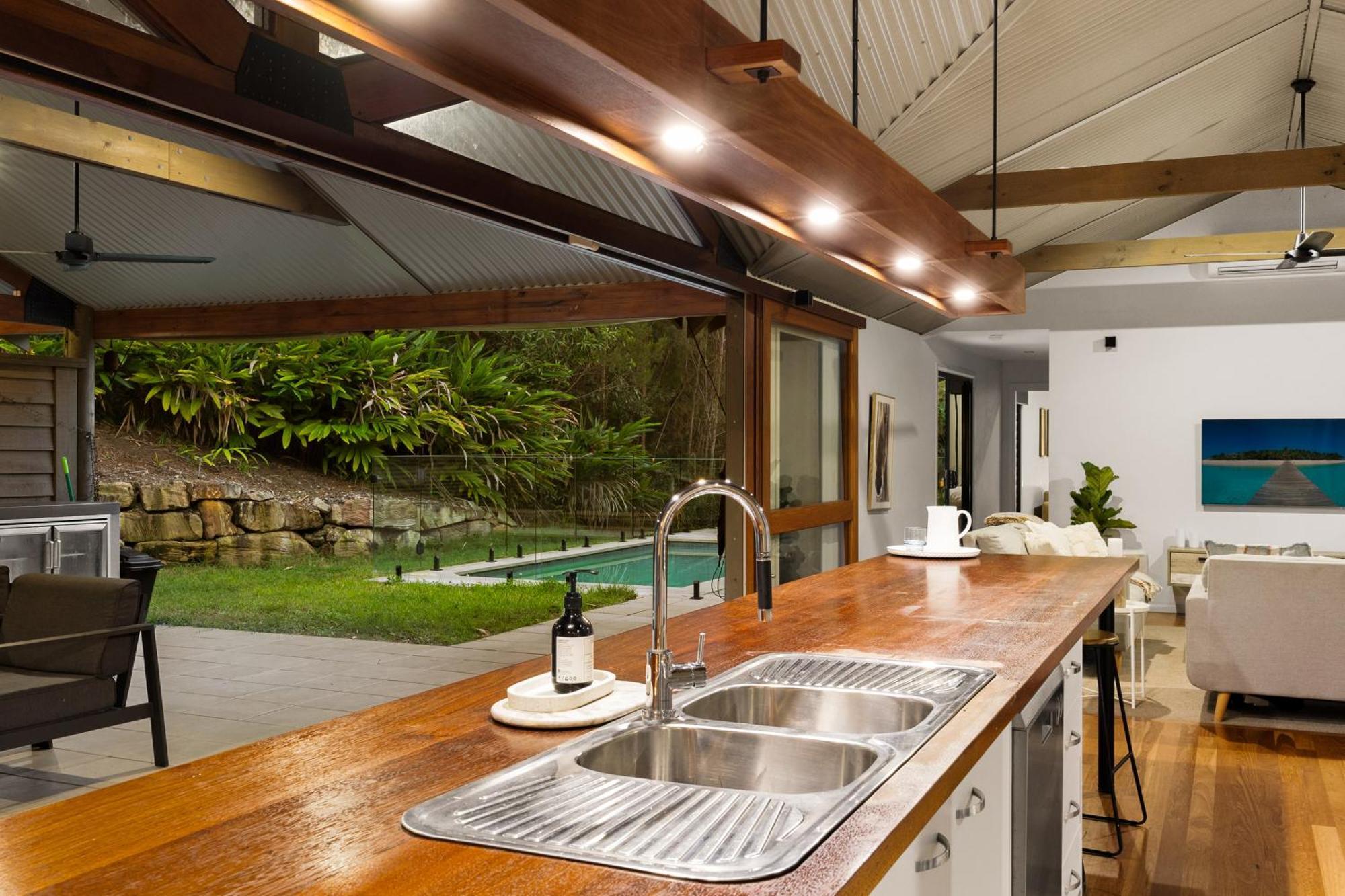 Forestland Hinterland Hideaway Holiday home