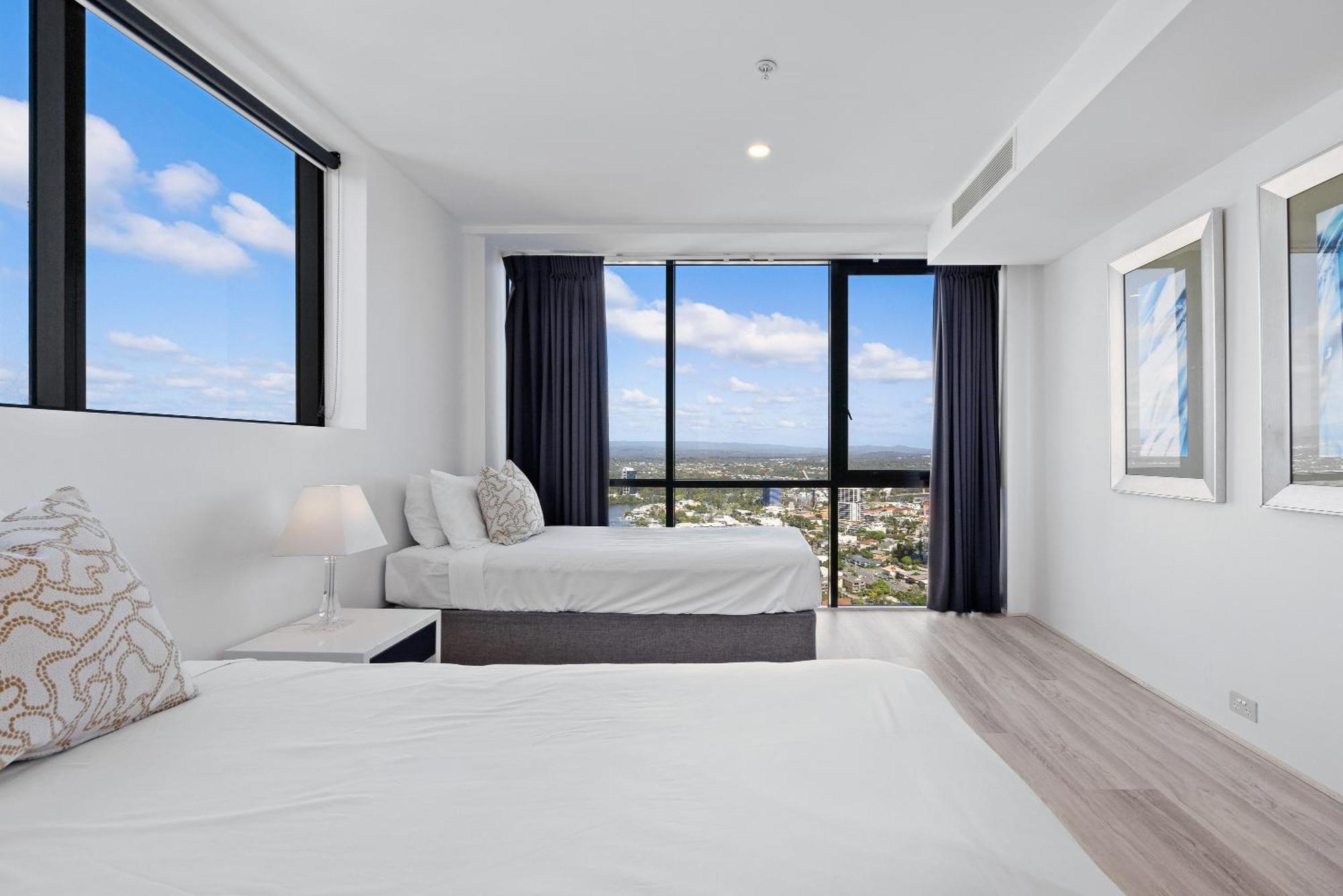 Circle On Cavill Aparthotel Gold Coast