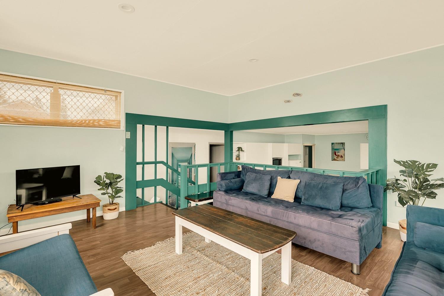 Sparkling Waters Unit 1 * Gold Coast