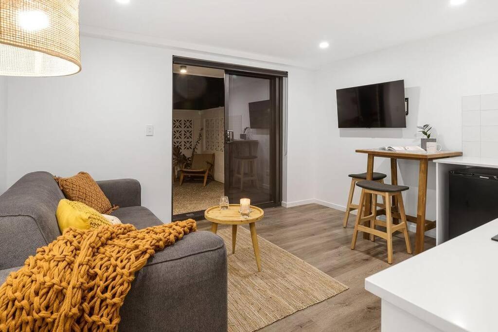 The Drifter Surf Apartment *