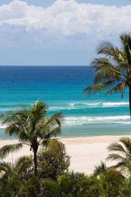 Ocean Breeze At Palm * Gold Coast