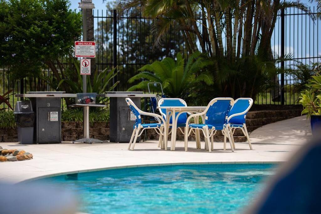 Ocean Breeze At Palm * Gold Coast