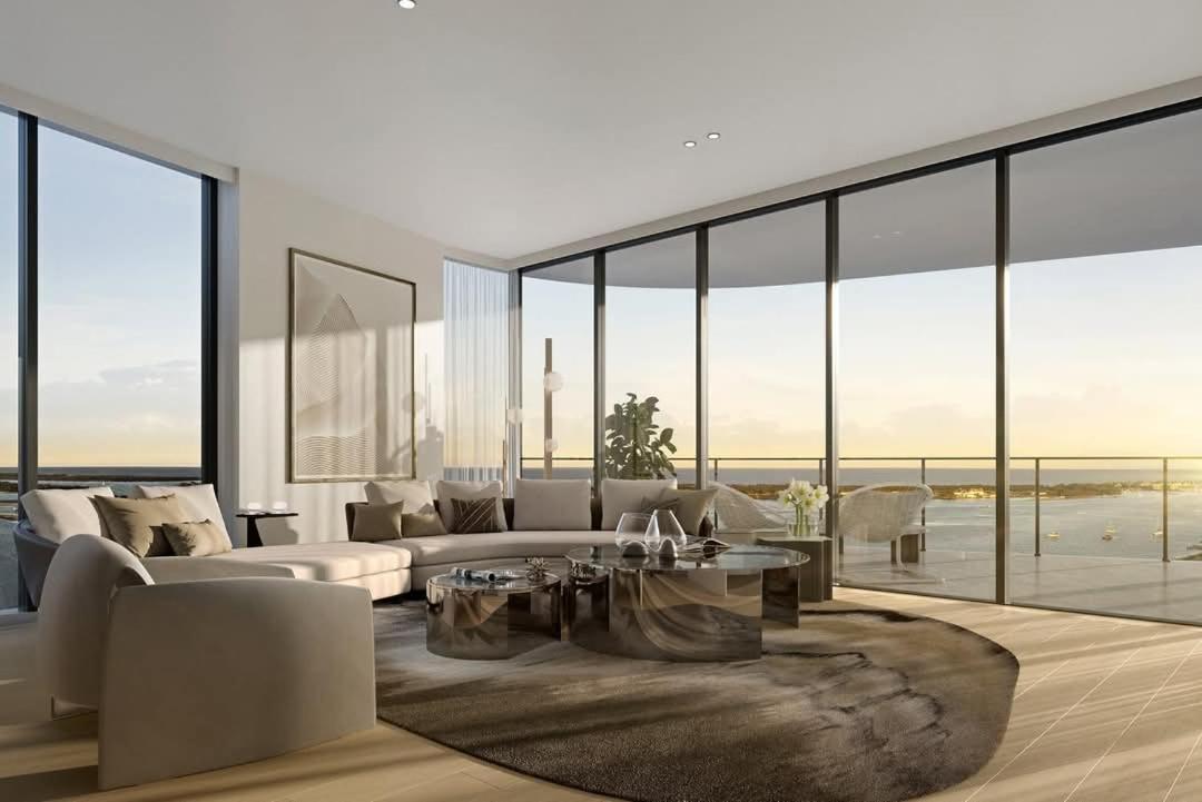 Luxe On The Broadwater *