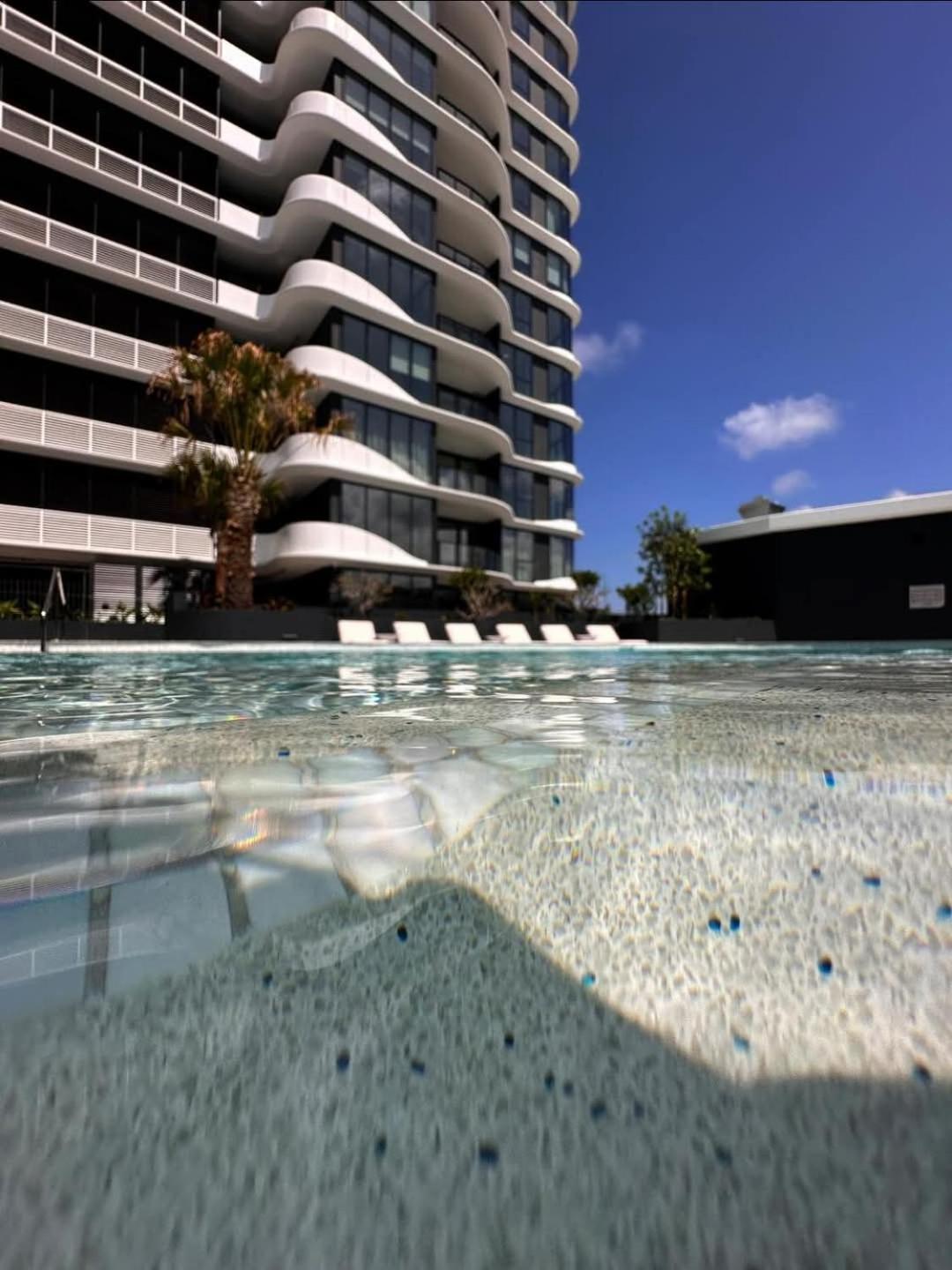 Apartment Luxe On The Broadwater Gold Coast
