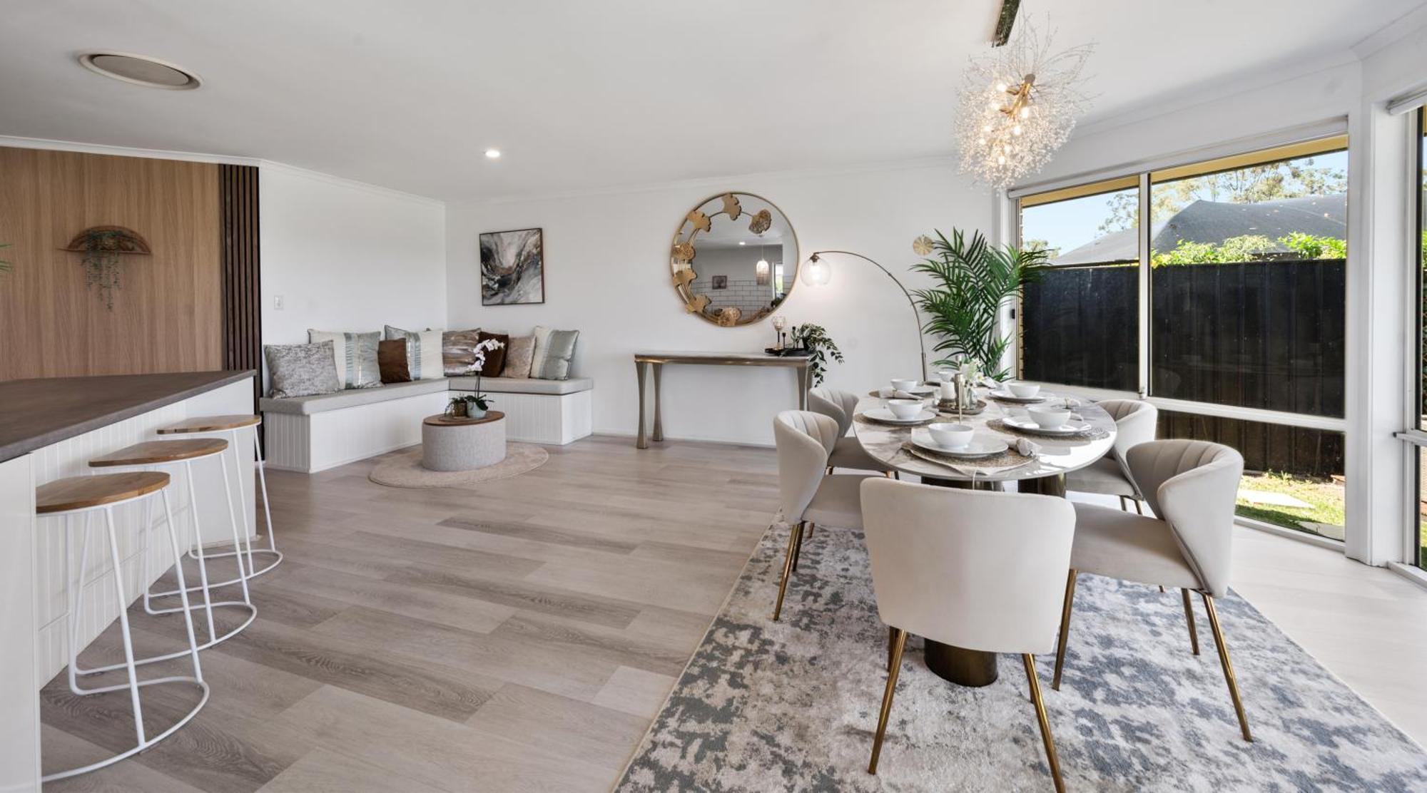 4br Coomera Views! Prime Near Beaches *
