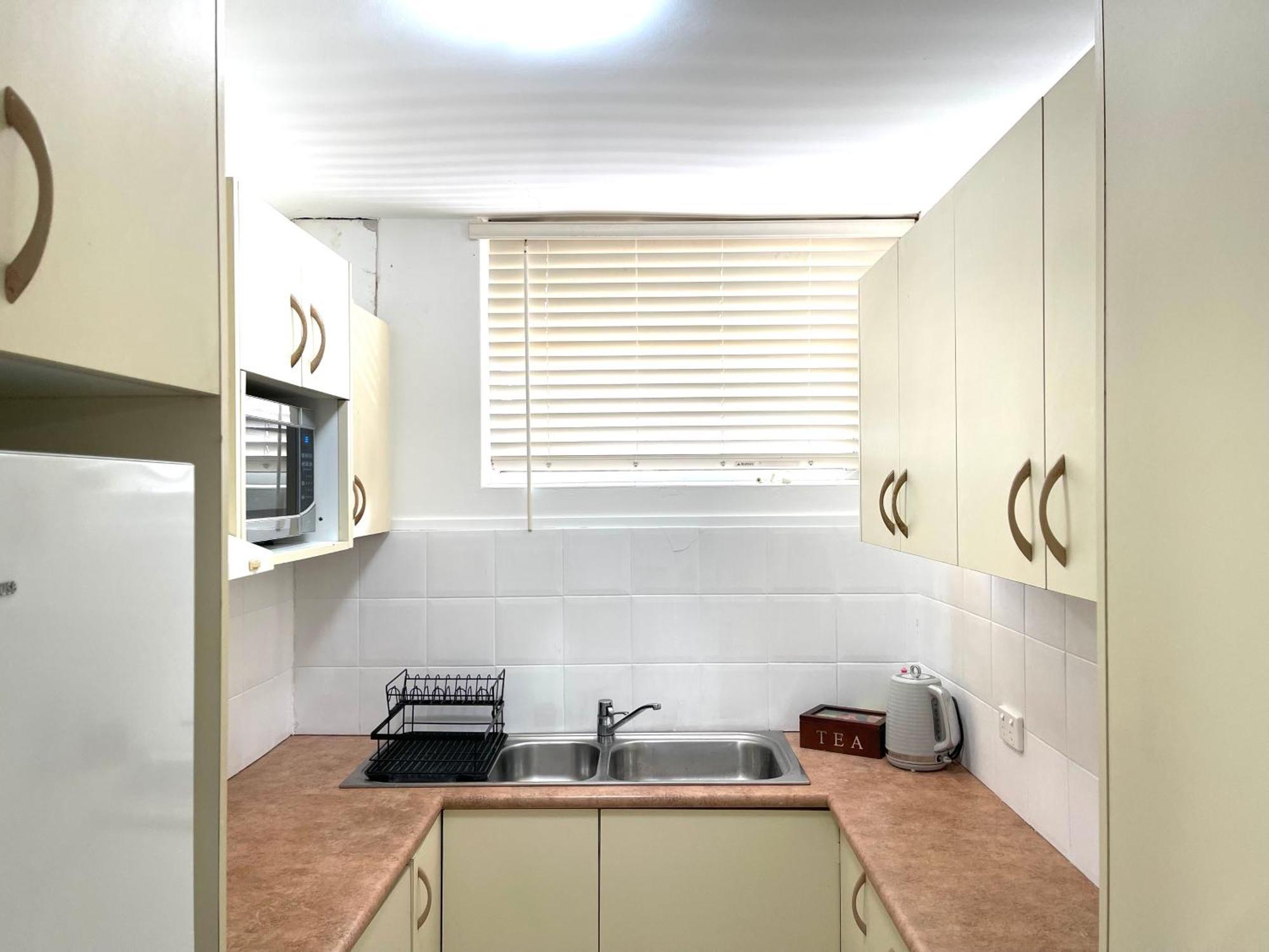 Surfers Beachfront Family Retreat * Gold Coast