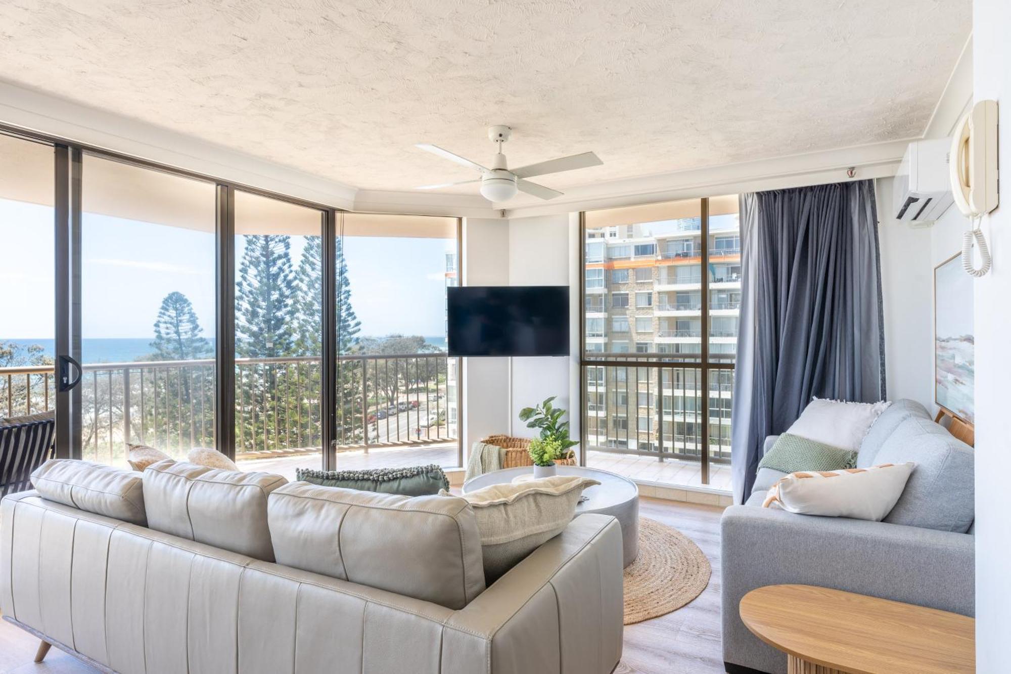 New! Beachfront Bliss 2 Bed 2 Bath Stunning Ocean Views *