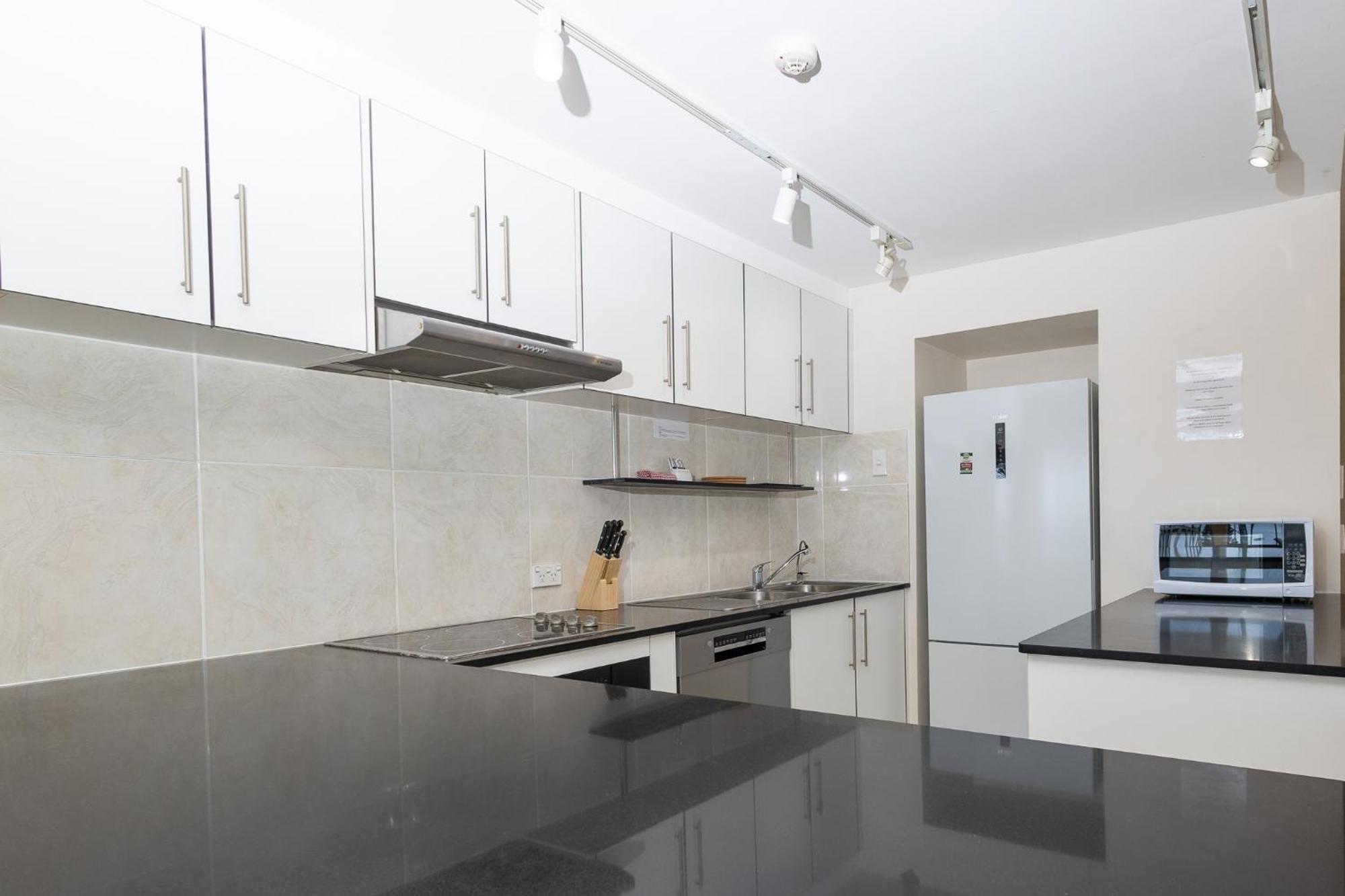 Aparthotel Bayview 3*