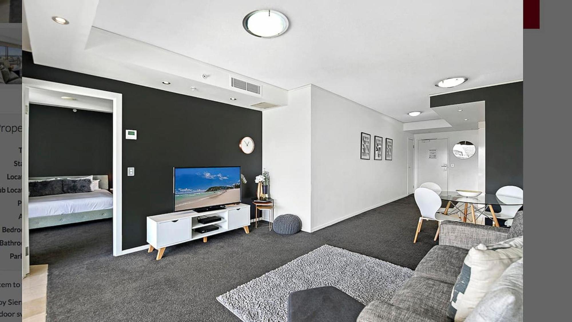 Broadbeach Walk Pac Fair, Casino *