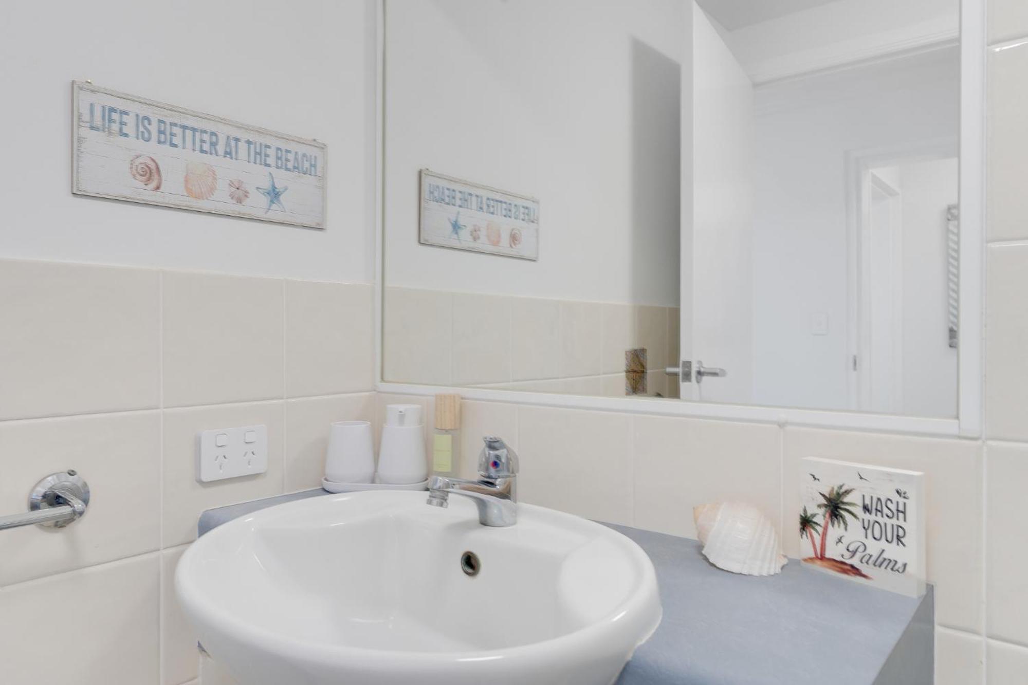 Apartamento Stunning 2-br Waterfront In Palm Beach!