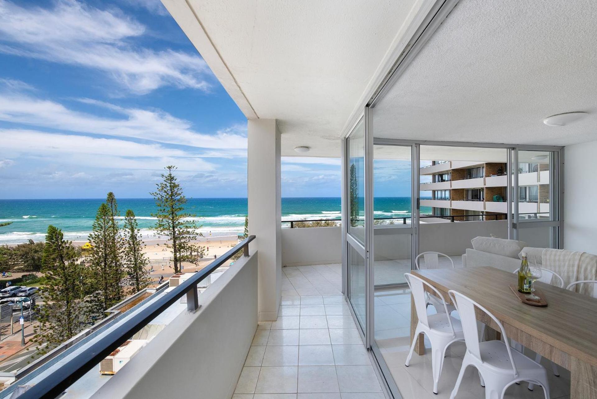 The Sands Beachfront 3 Bedroom - Coasthm Gold Coast
