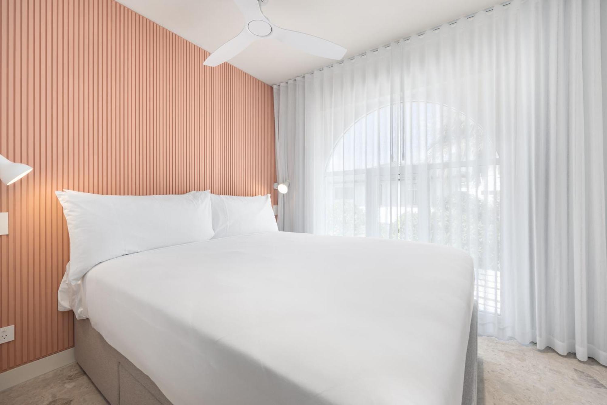 The Shores Miami Motel