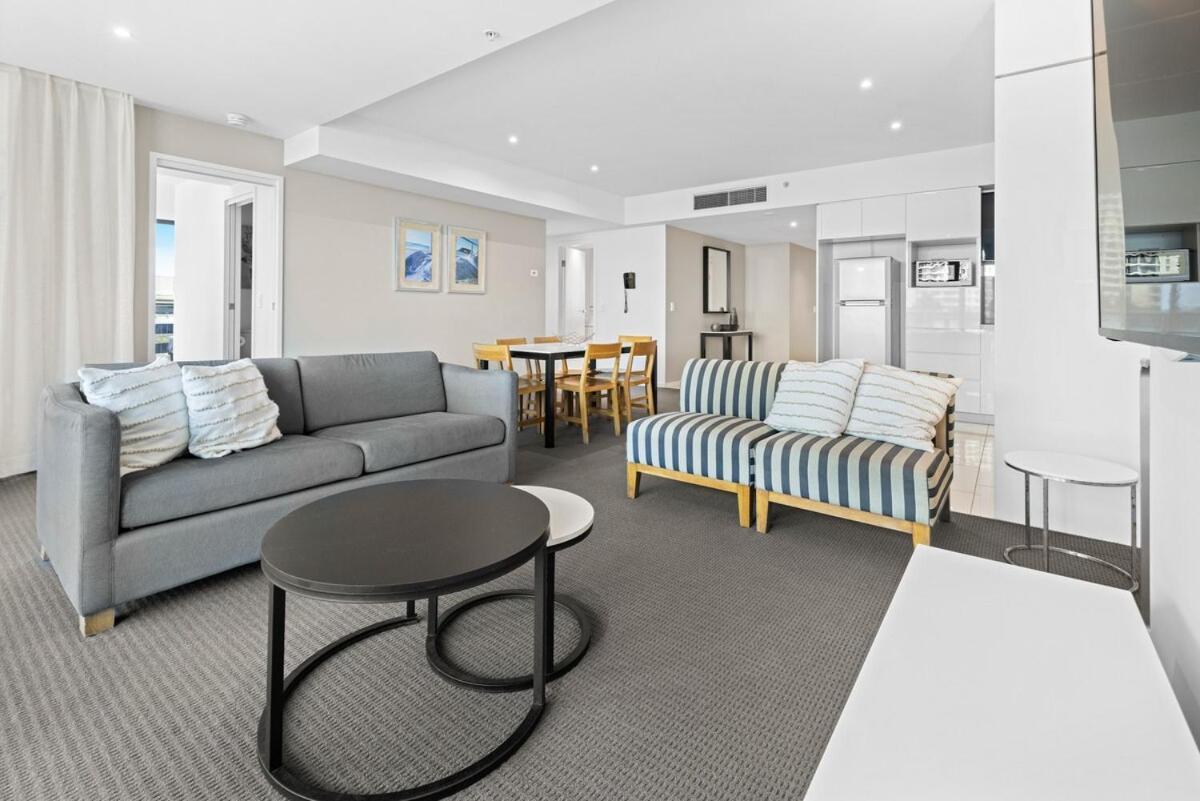 Pool And Ocean Views At The H-residences Apartment *