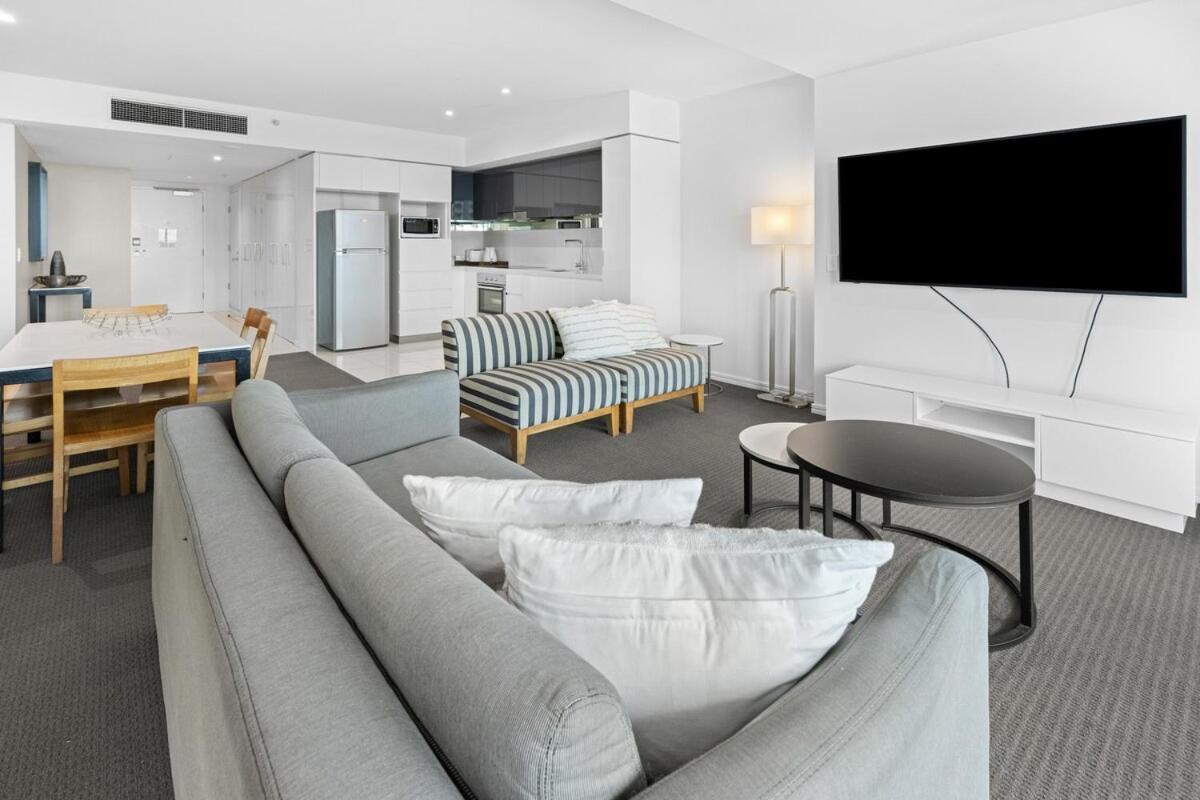 Pool And Ocean Views At The H-residences Apartment *