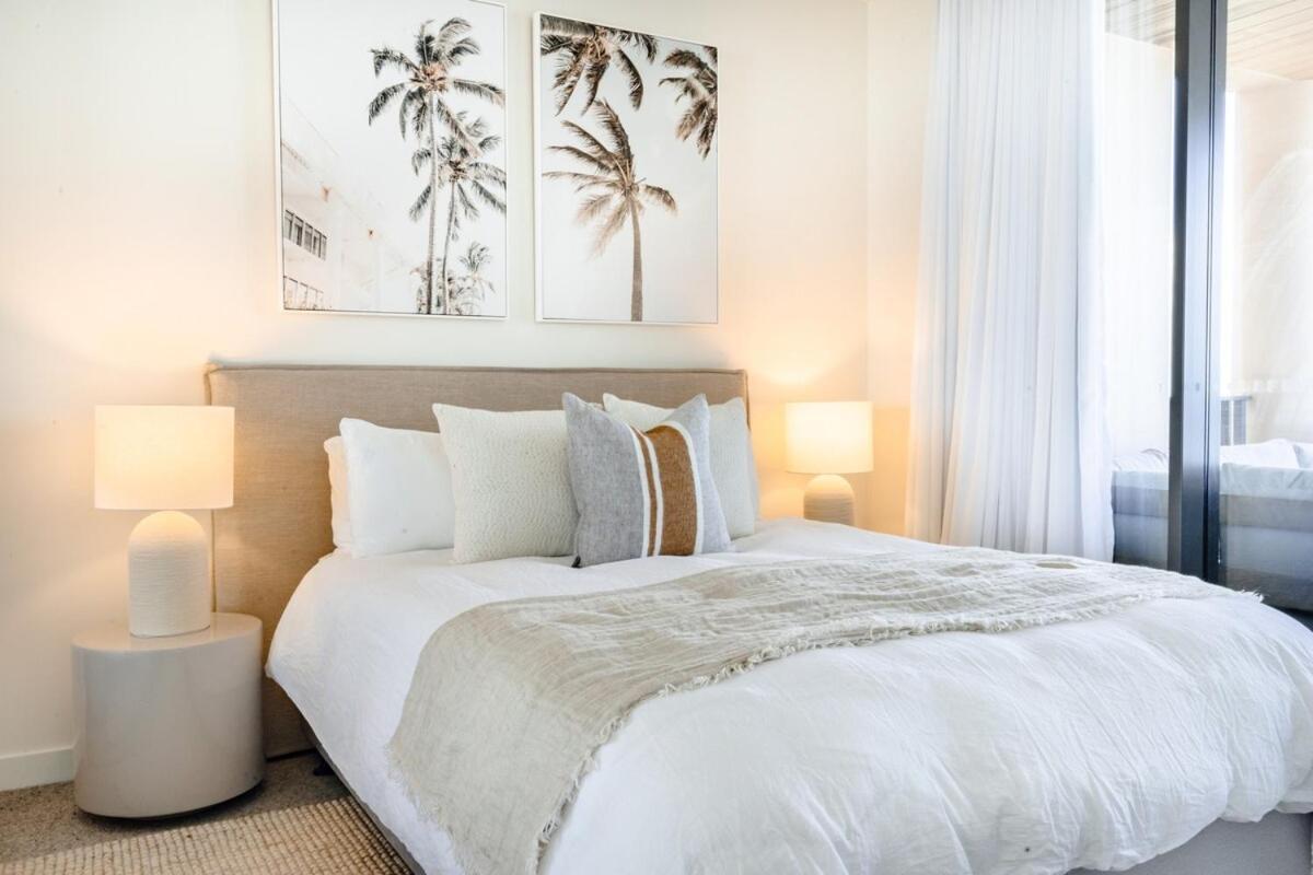 Apartment Style Ocean Front Palm *