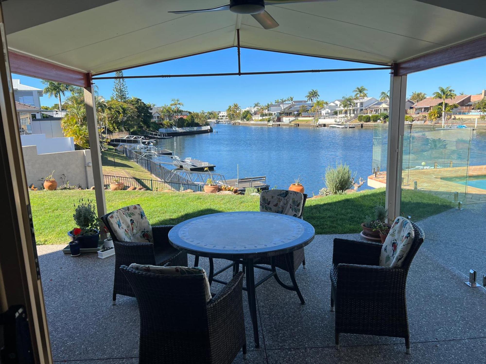 Waterfront Bed & Breakfast *