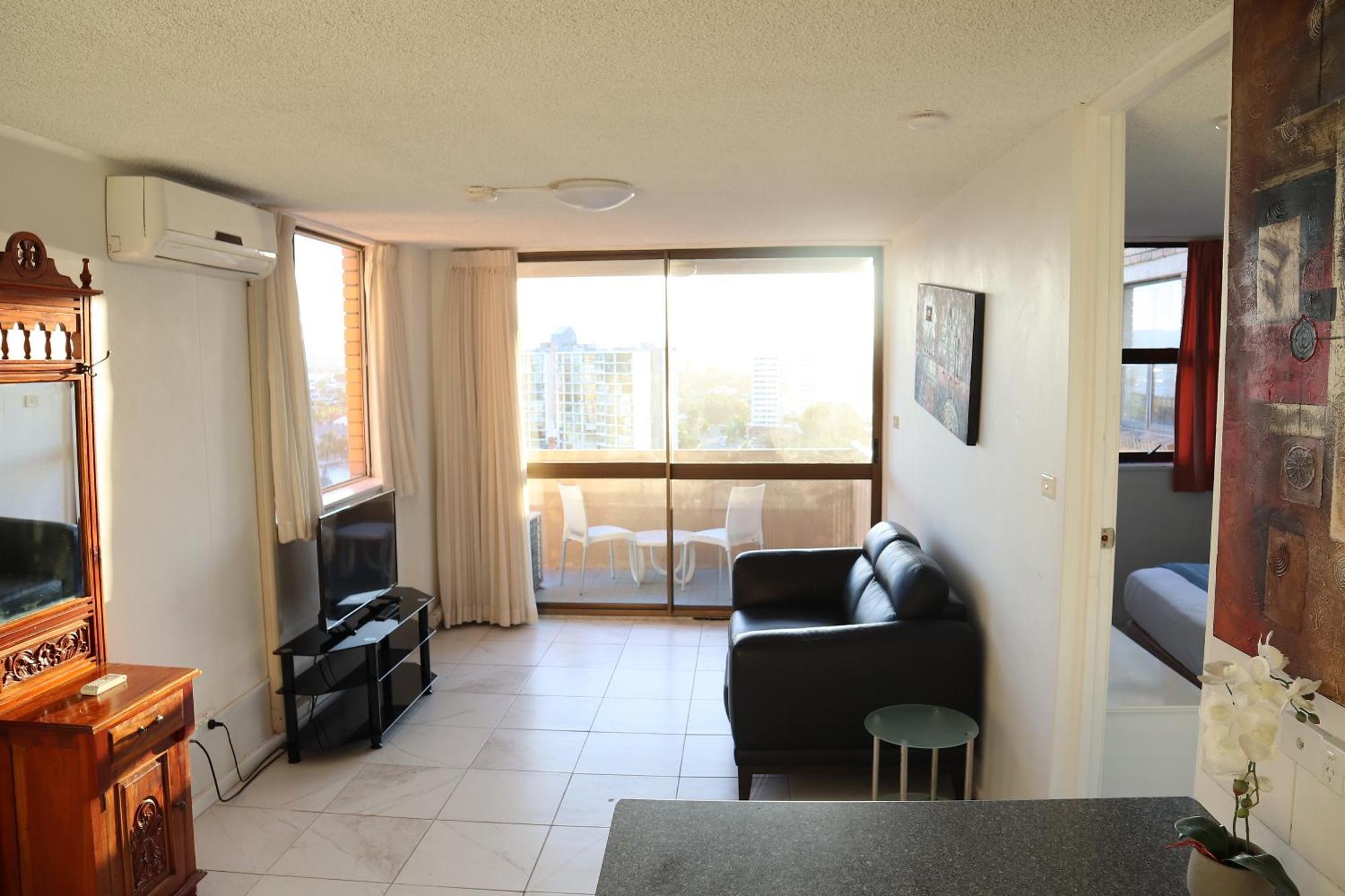 Surfers Private Apartment Gold Coast
