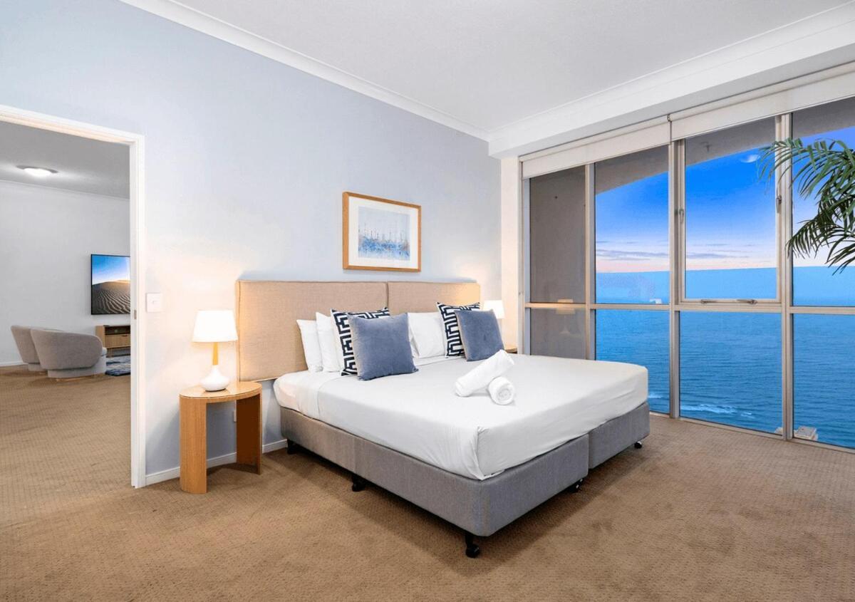 Level 45 Luxury Sub-penthouse In Towers Of Chevron Apartment Gold Coast