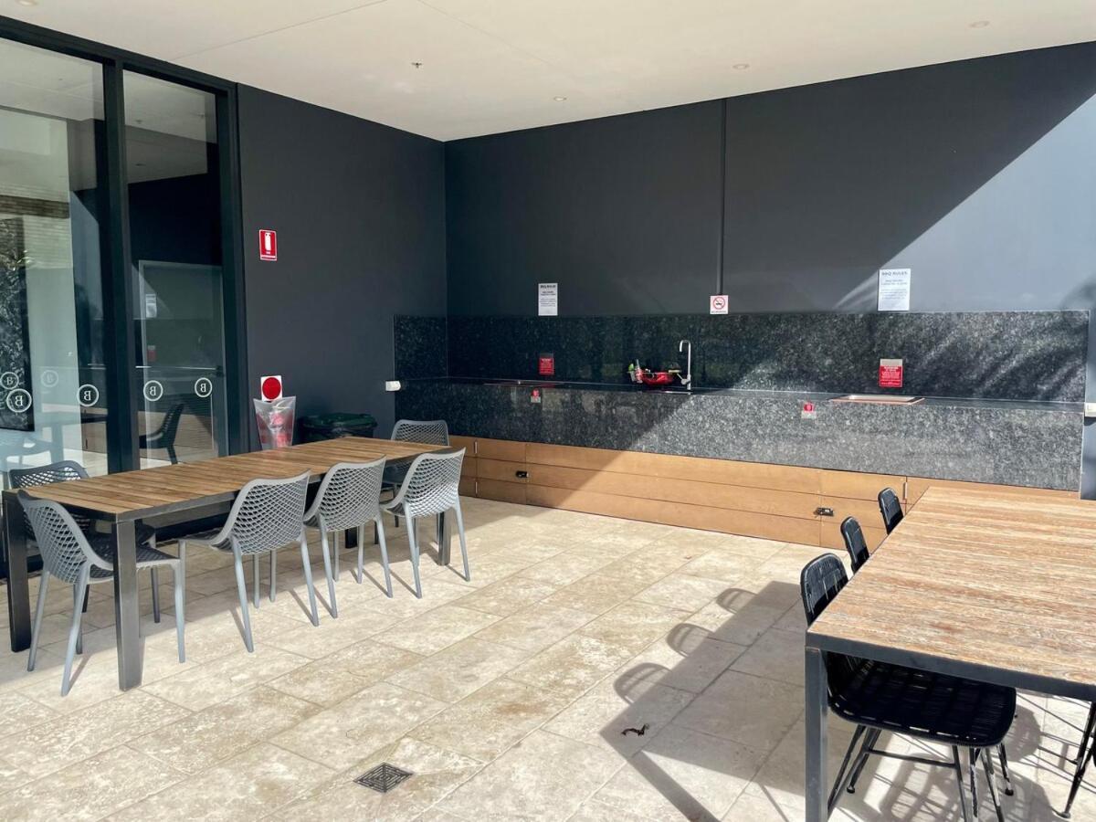 Apartment Beachfront 2 Bed At Burleigh Heads Gold Coast