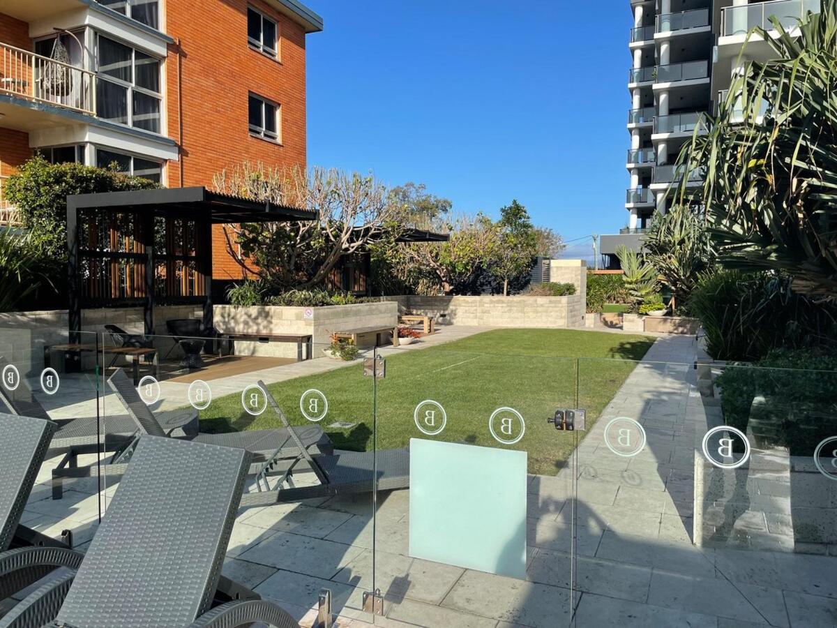 Beachfront 2 Bed At Burleigh Heads Gold Coast