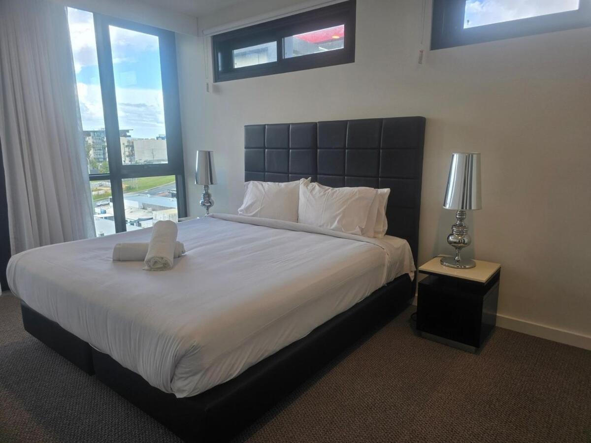 Southport Two Bedroom Apartment Gold Coast