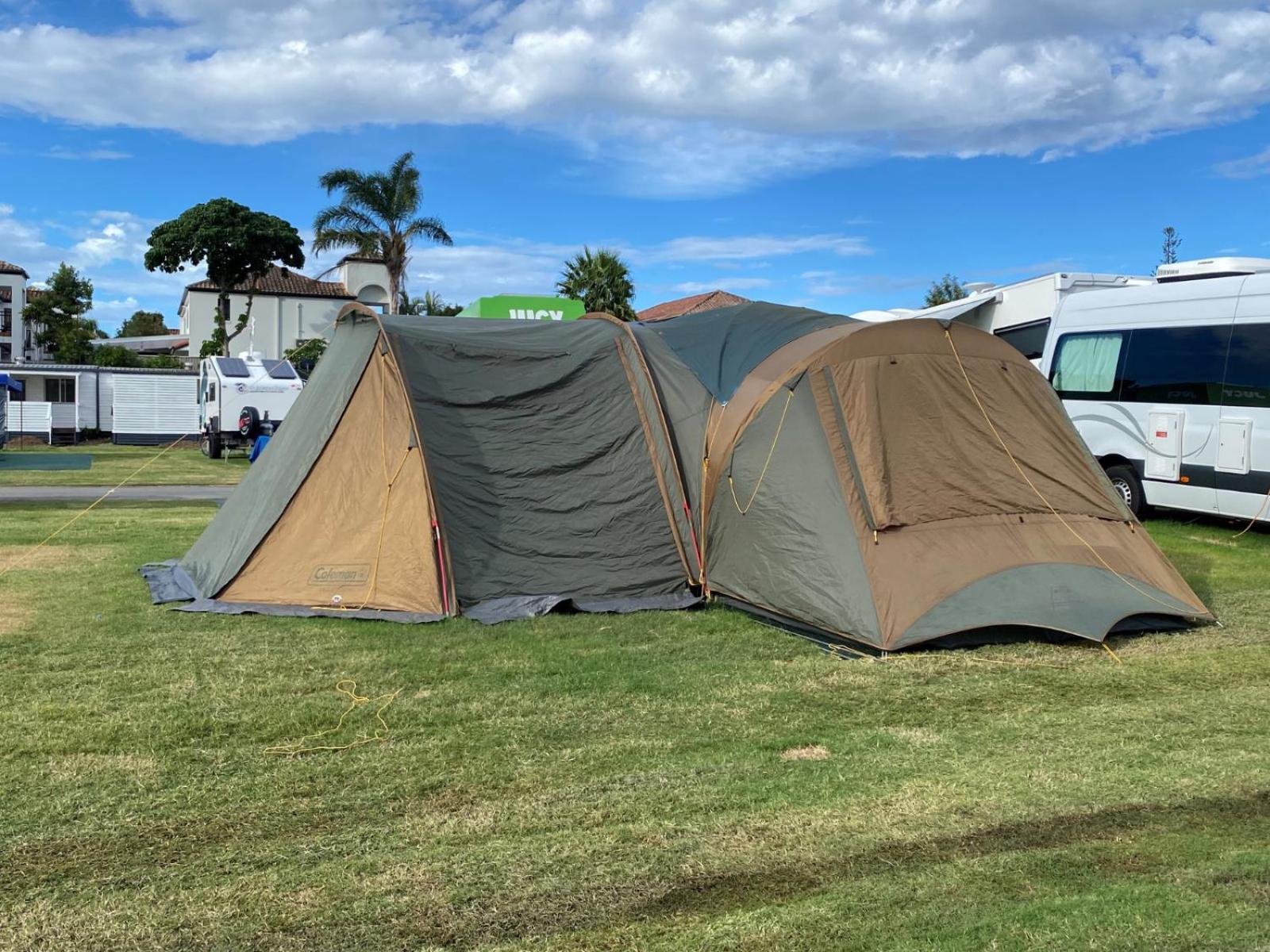 Nobby Village 4* Gold Coast