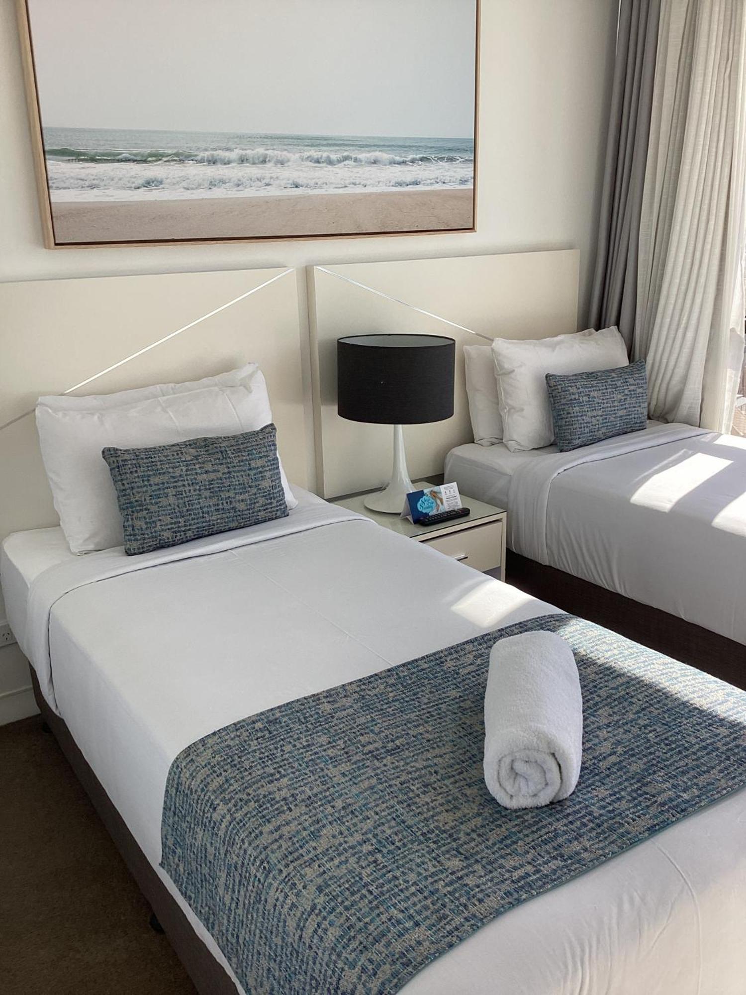 Rhapsody - Official 4* Gold Coast
