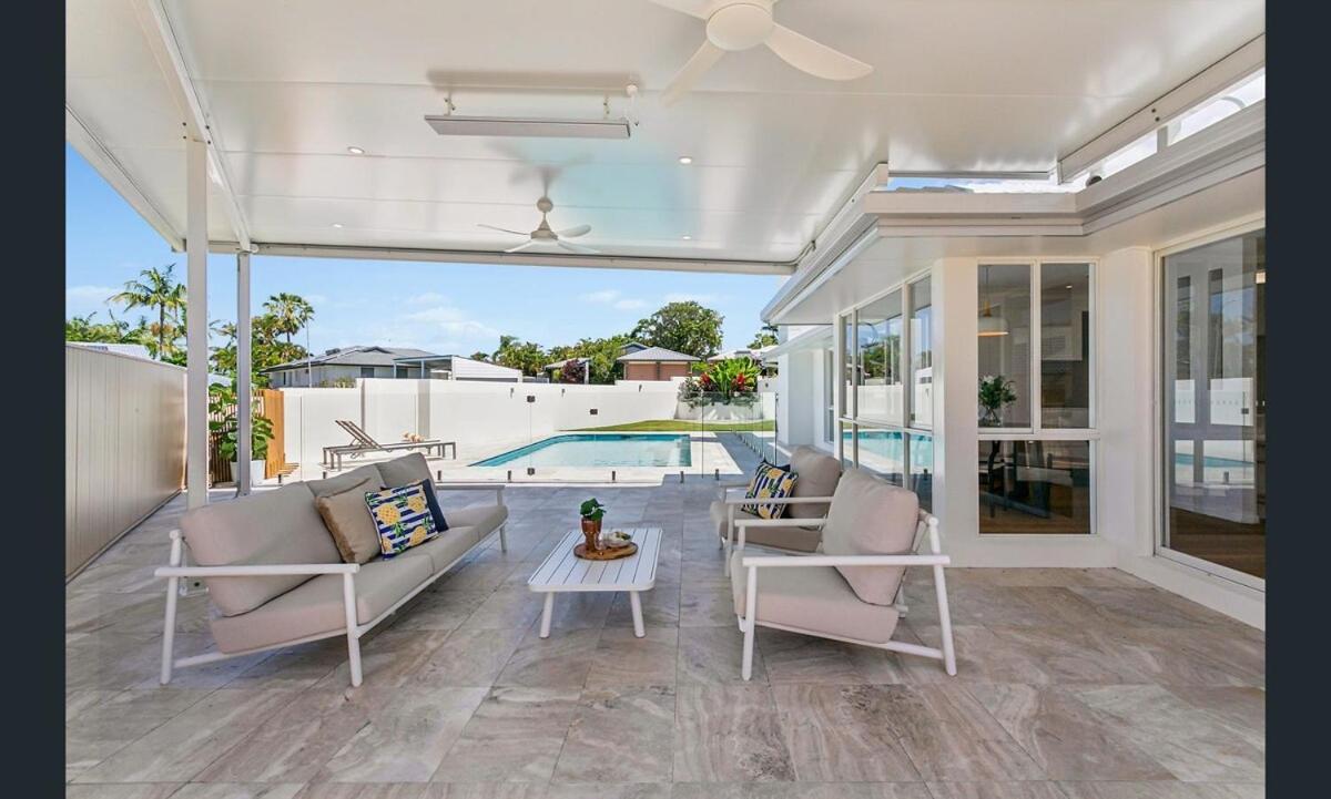 Family Retreat In Burleigh Holiday home Gold Coast